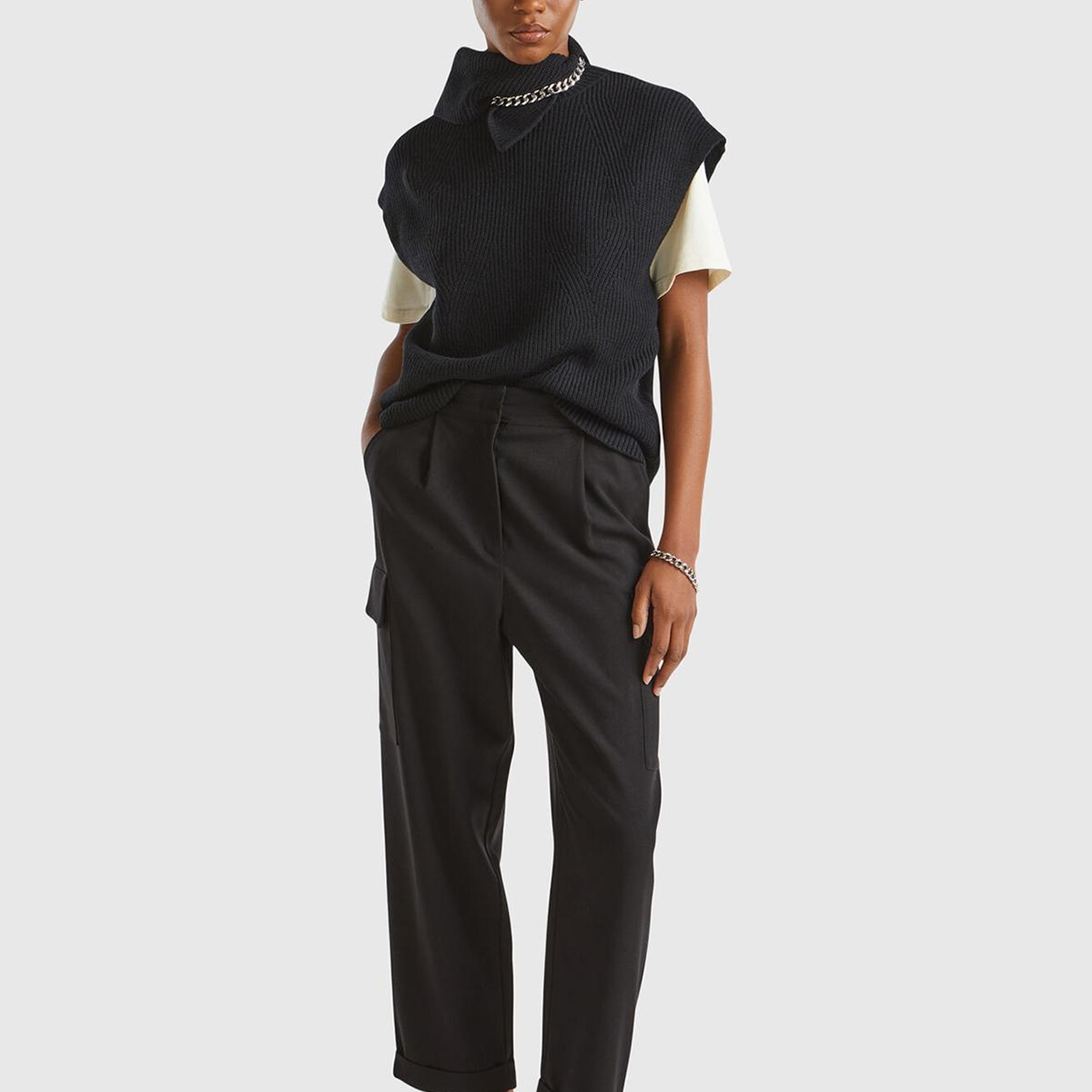 Kadın Siyah Yün ve Liyosel Karışımlı Cepli Yüksek Bel Kargo Pantolon