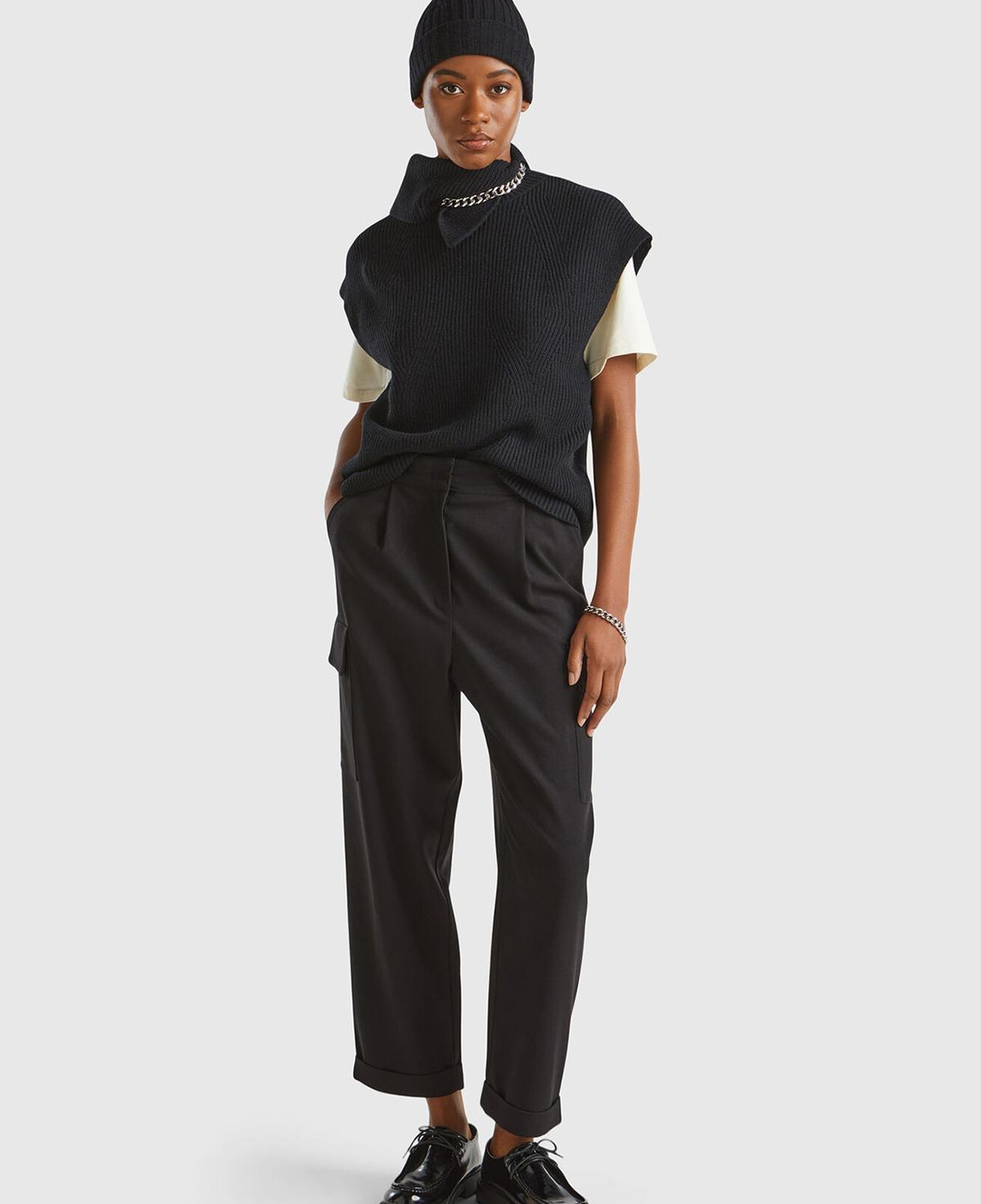 Kadın Siyah Yün ve Liyosel Karışımlı Cepli Yüksek Bel Kargo Pantolon