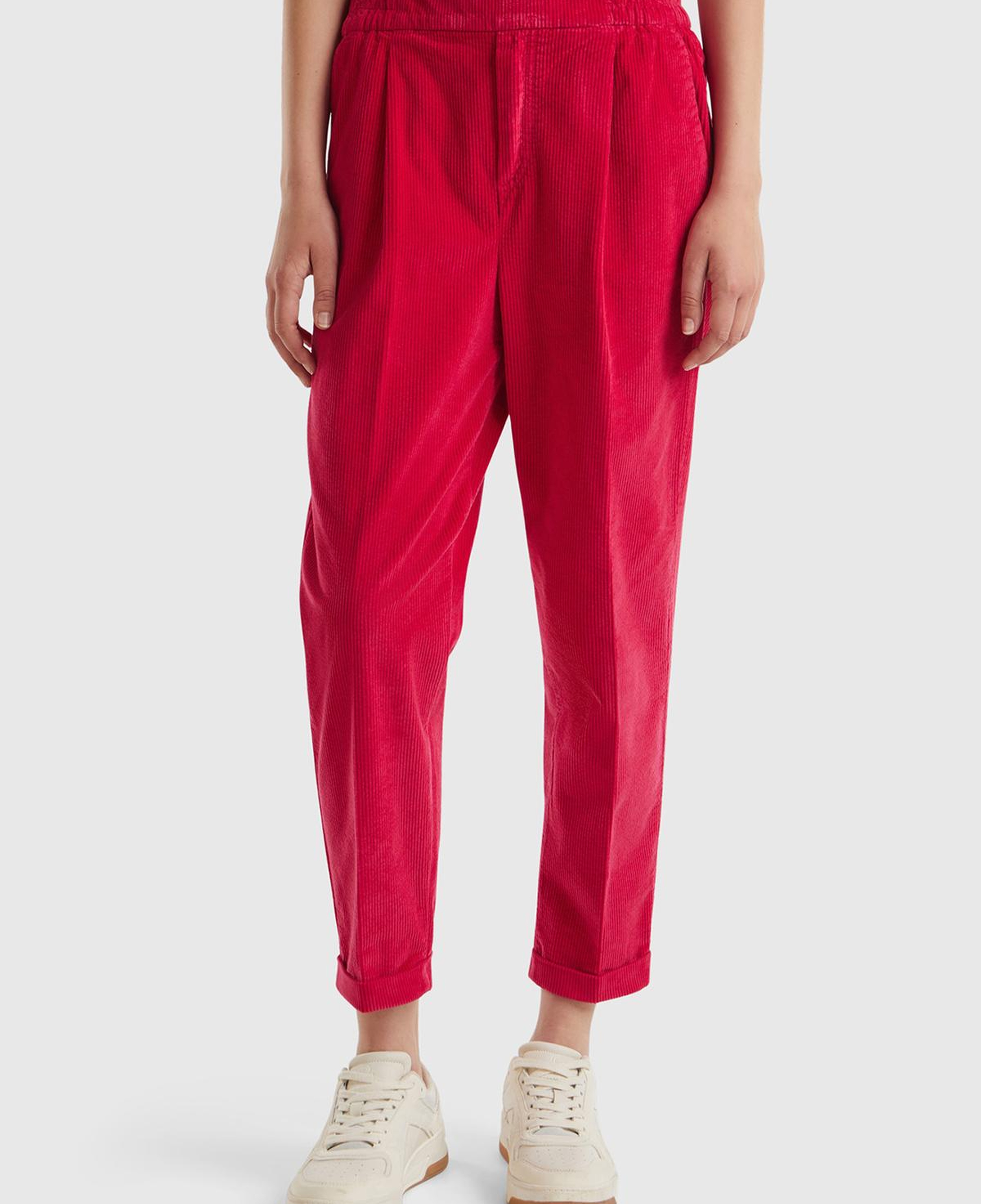 Kadın Kırmızı Beli Lastikli Kadife Pantolon