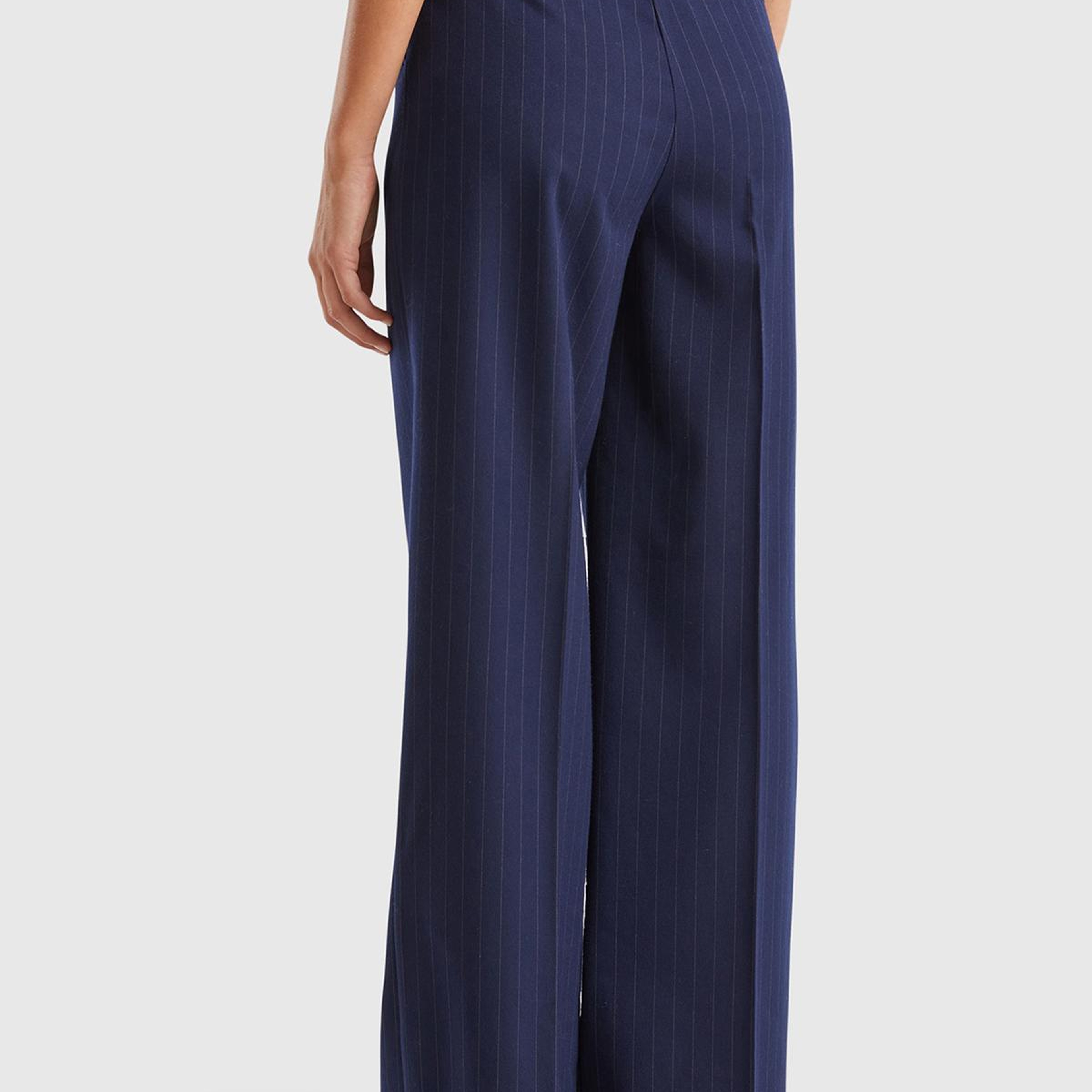 Kadın Lacivert Viskoz Karışımlı Önü Cepli İnce Çizgili Geniş Paça Pantolon