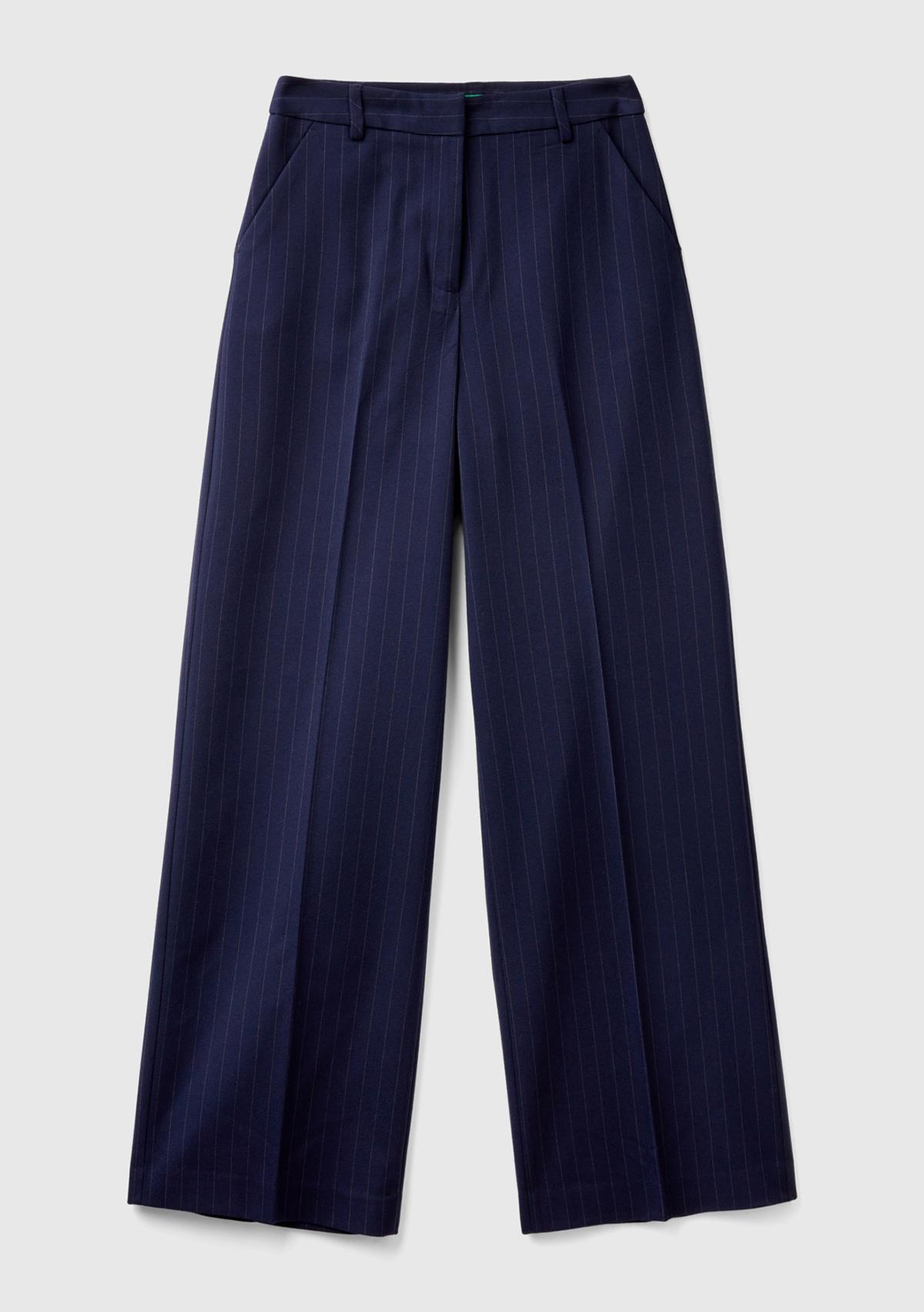 Kadın Lacivert Viskoz Karışımlı Önü Cepli İnce Çizgili Geniş Paça Pantolon