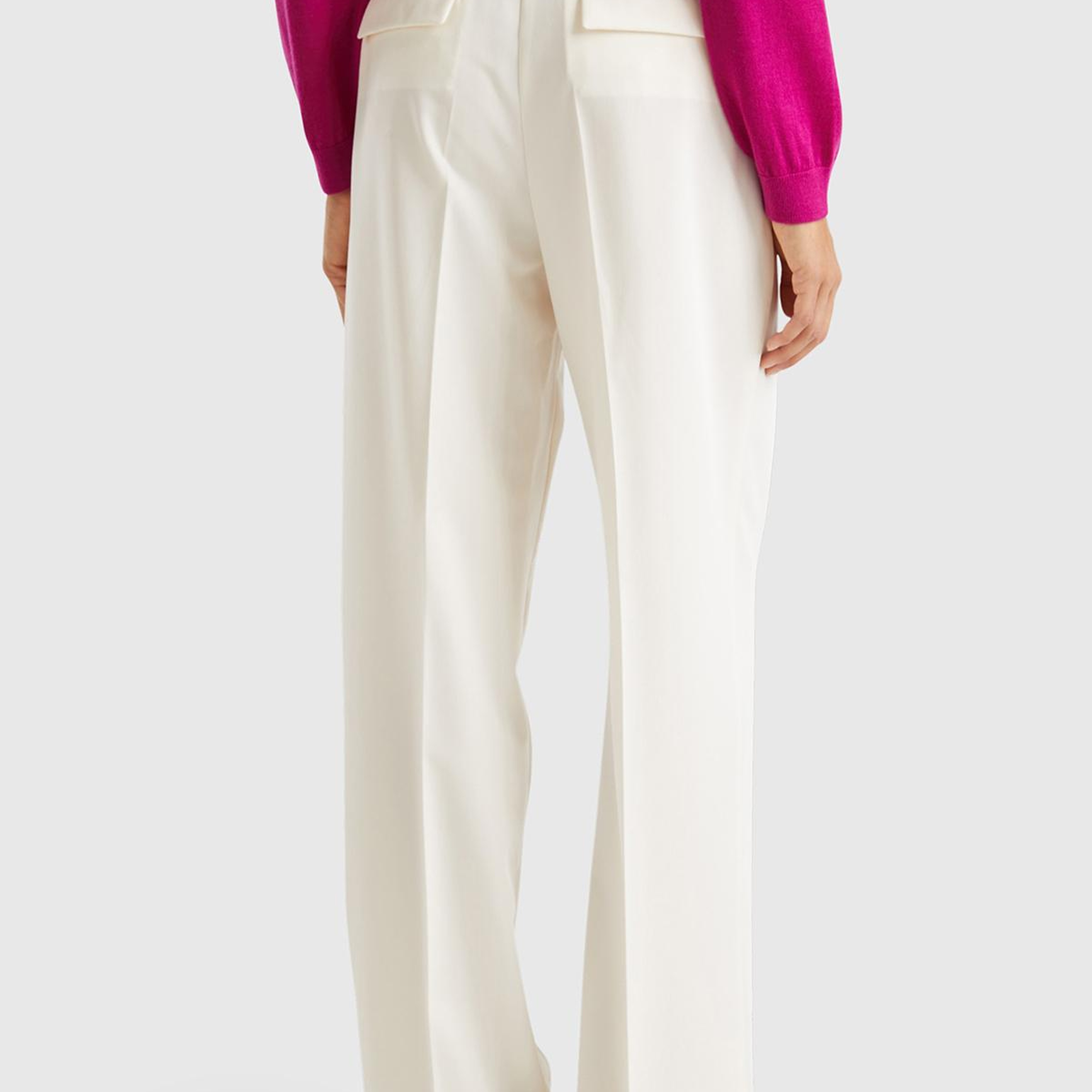 Kadın Krem Viskoz Karışımlı Arkası Kapaklı Cepli Geniş Paça Pantolon