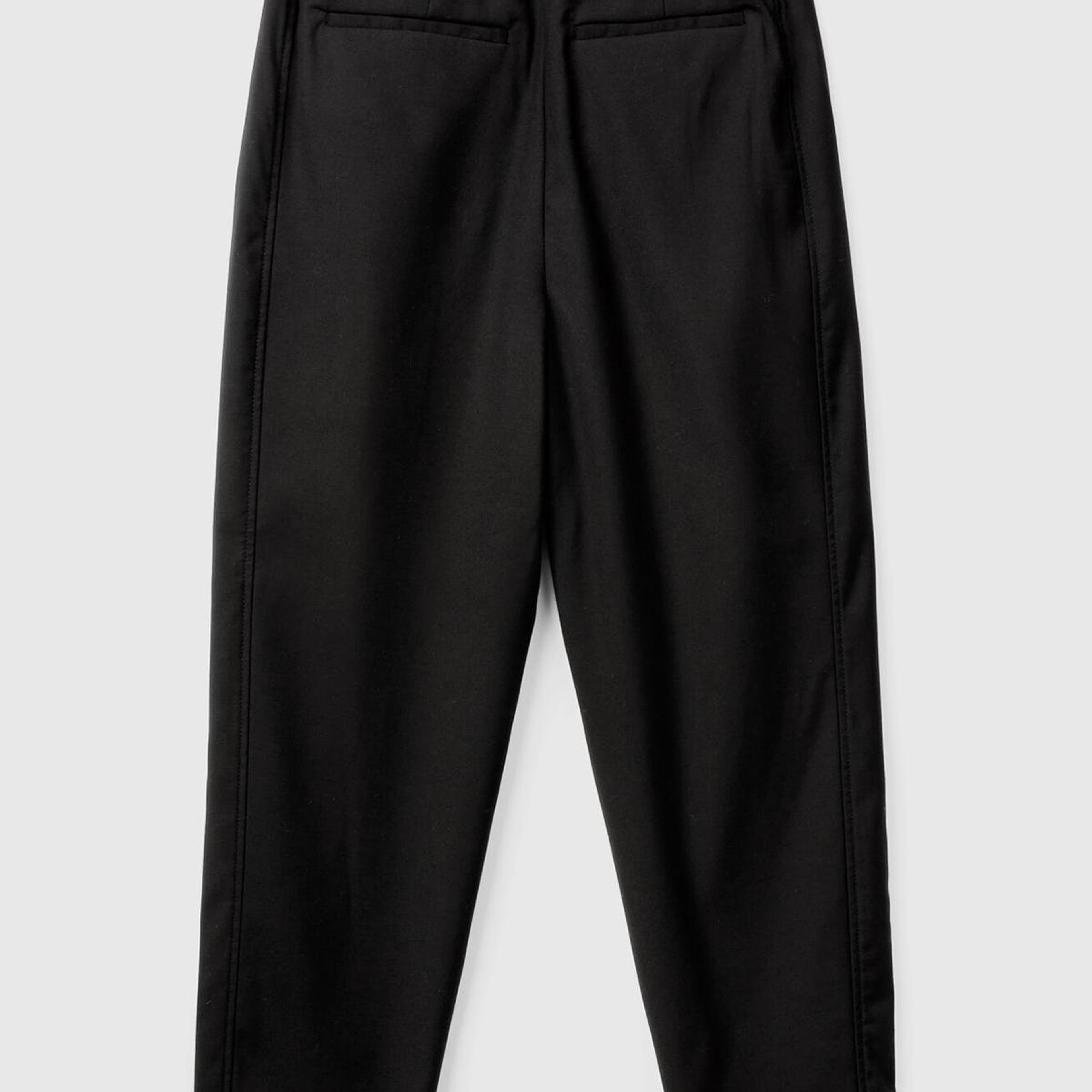 Kadın Siyah Yün ve Viskoz Karışımlı Paçası Düğme Detaylı Pantolon