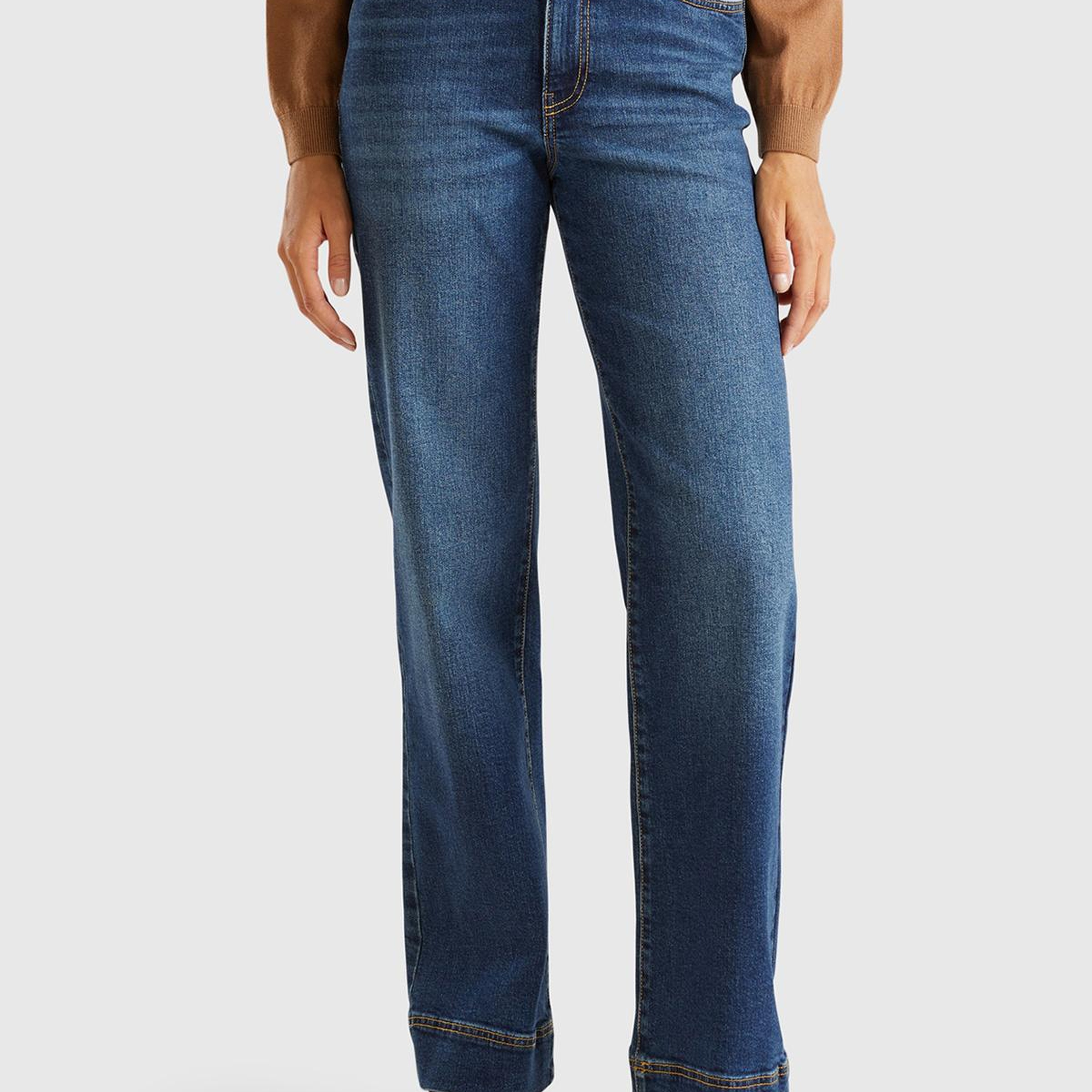 Kadın Mavi Pamuk Karışımlı Arkası Logo Etiketli Geniş Denim Pantolon