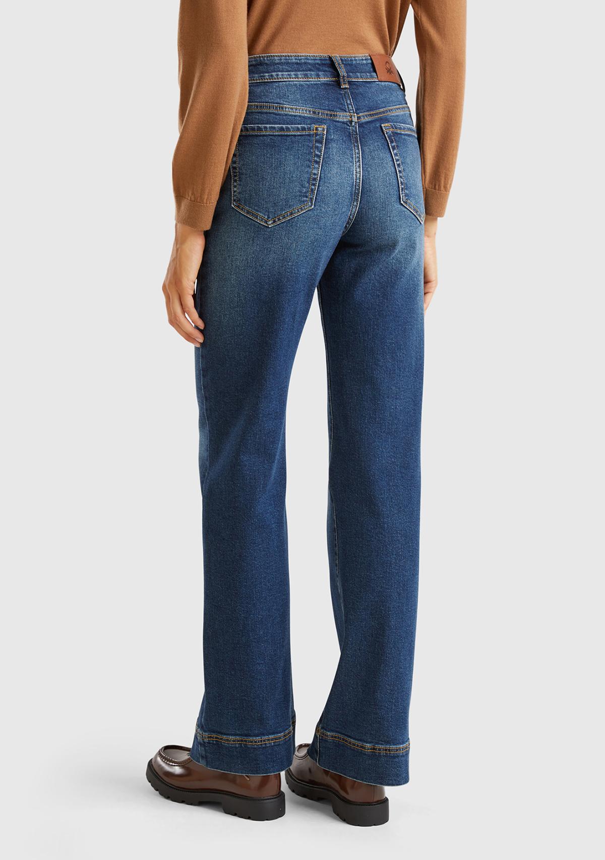 Kadın Mavi Pamuk Karışımlı Arkası Logo Etiketli Geniş Denim Pantolon