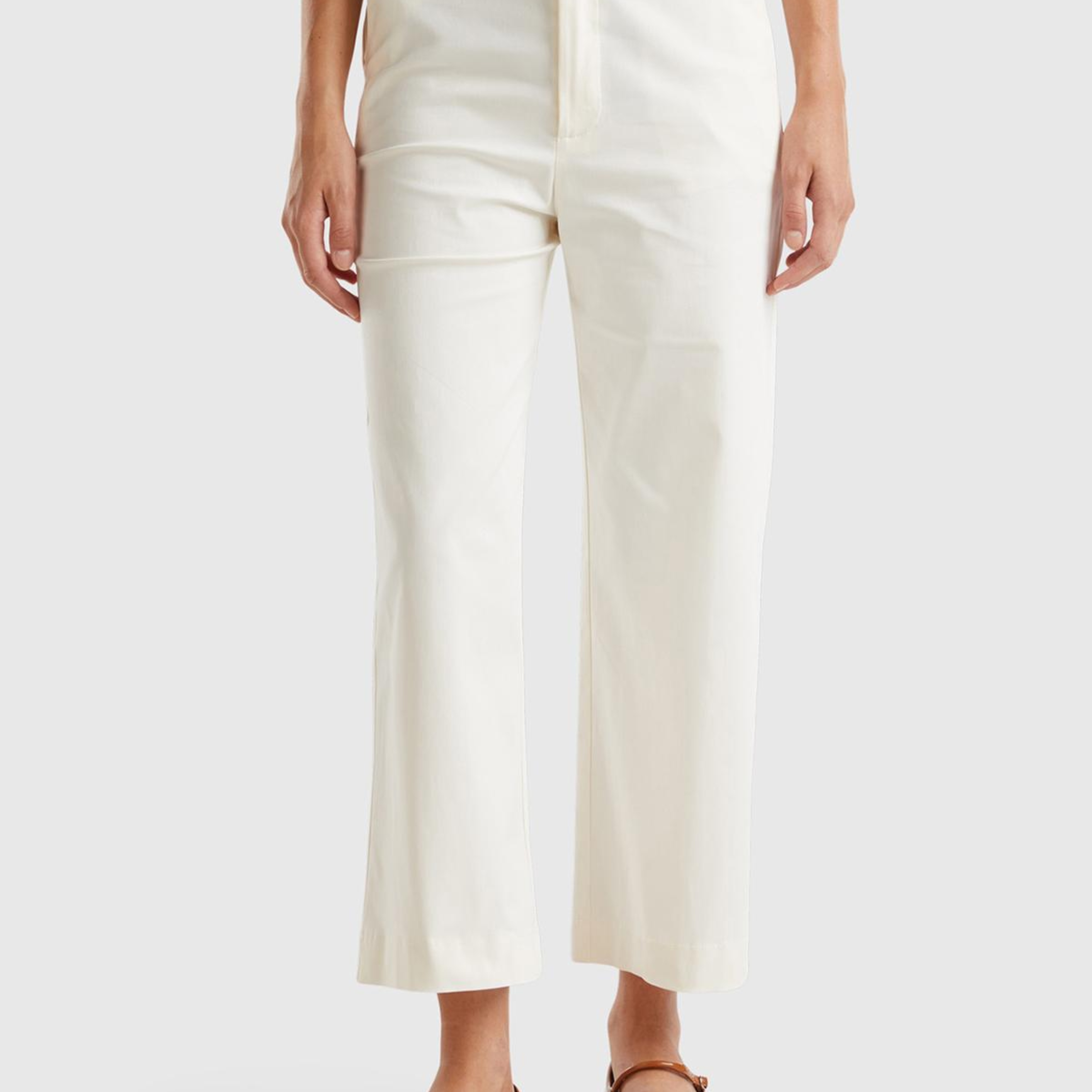 Kadın Krem Pamuk Karışımlı Düz Paça Bilek Boy Gabardin Pantolon