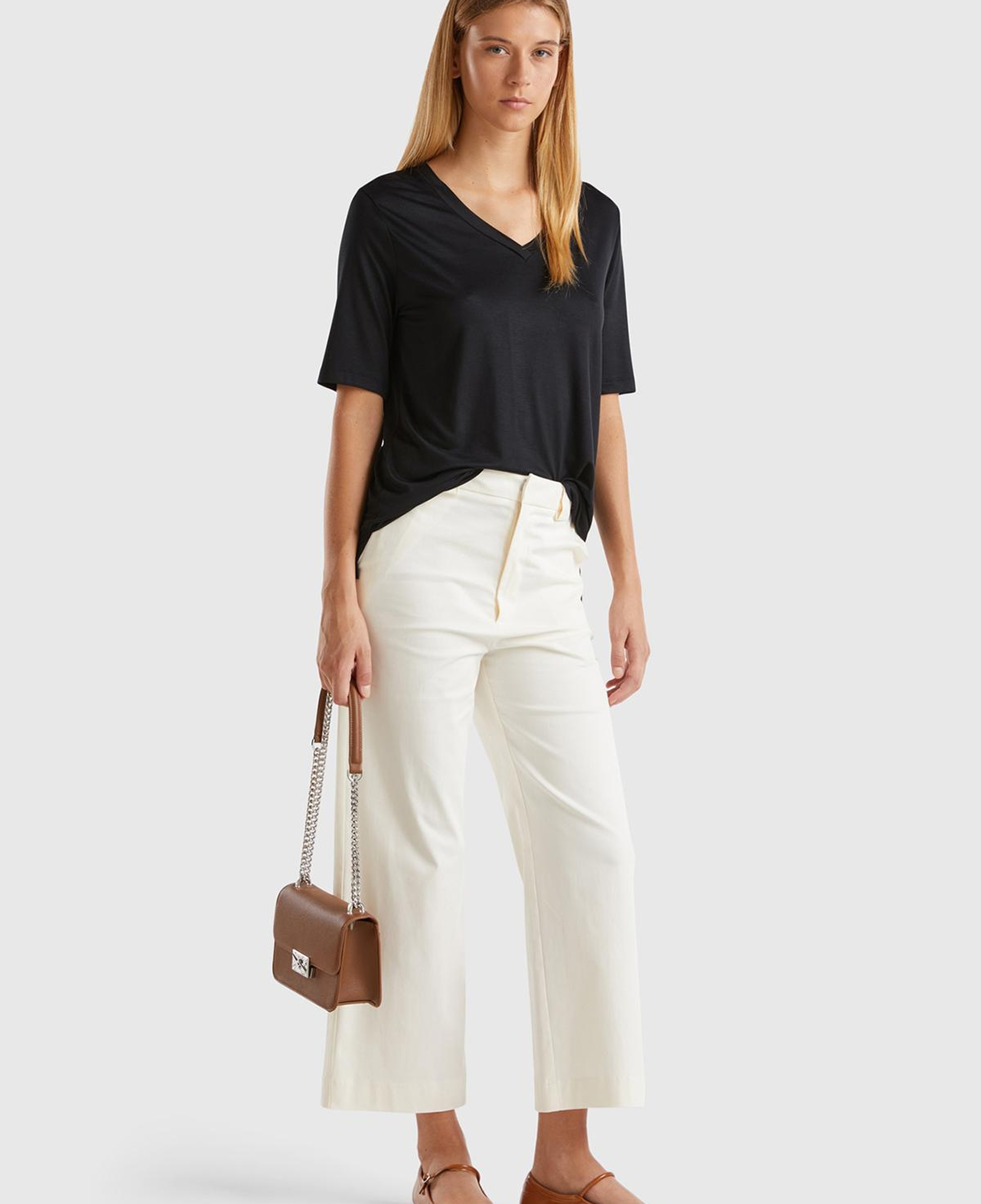 Kadın Krem Pamuk Karışımlı Düz Paça Bilek Boy Gabardin Pantolon