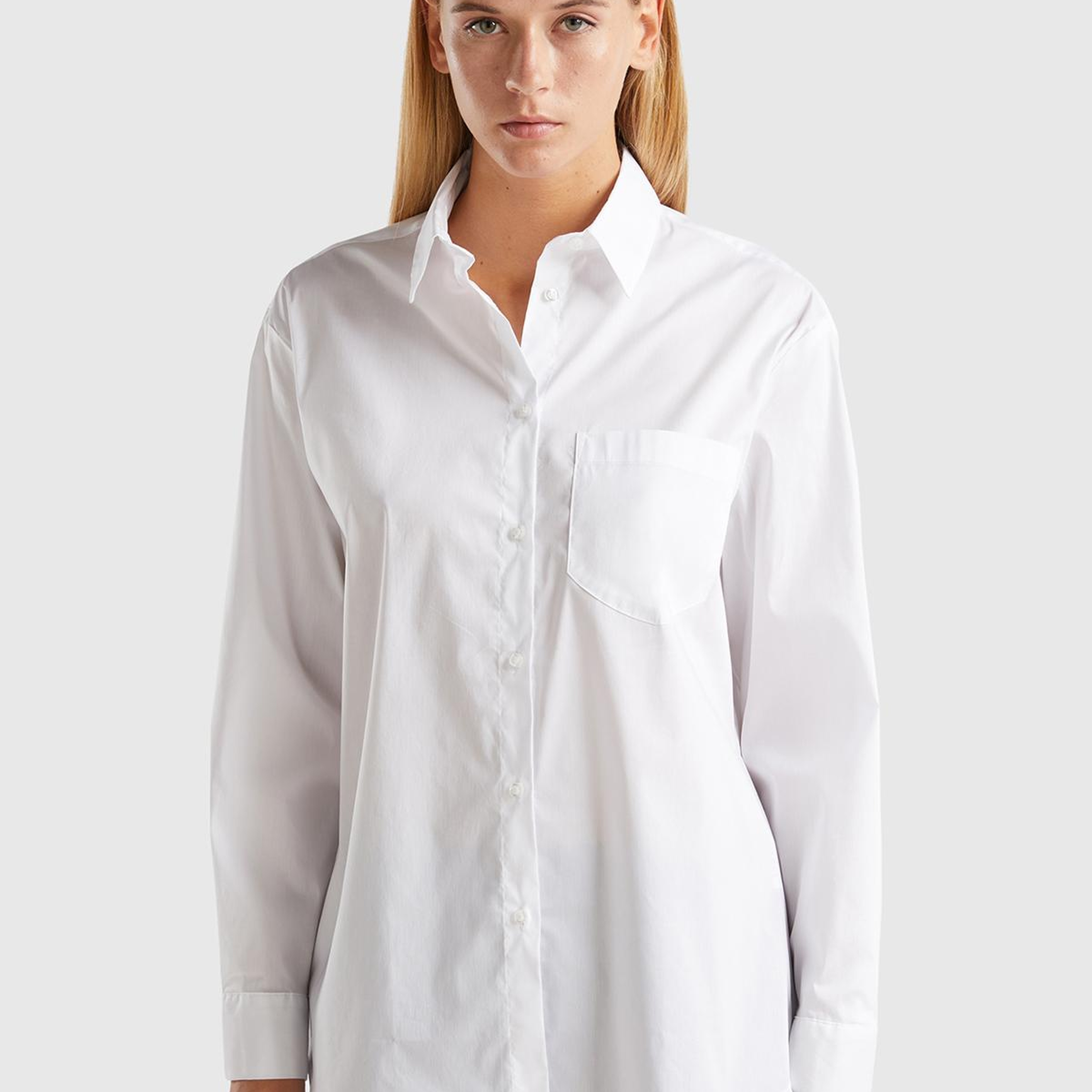 Kadın Beyaz Pamuk Karışımlı Uzun Kollu Sivri Yaka Poplin Gömlek