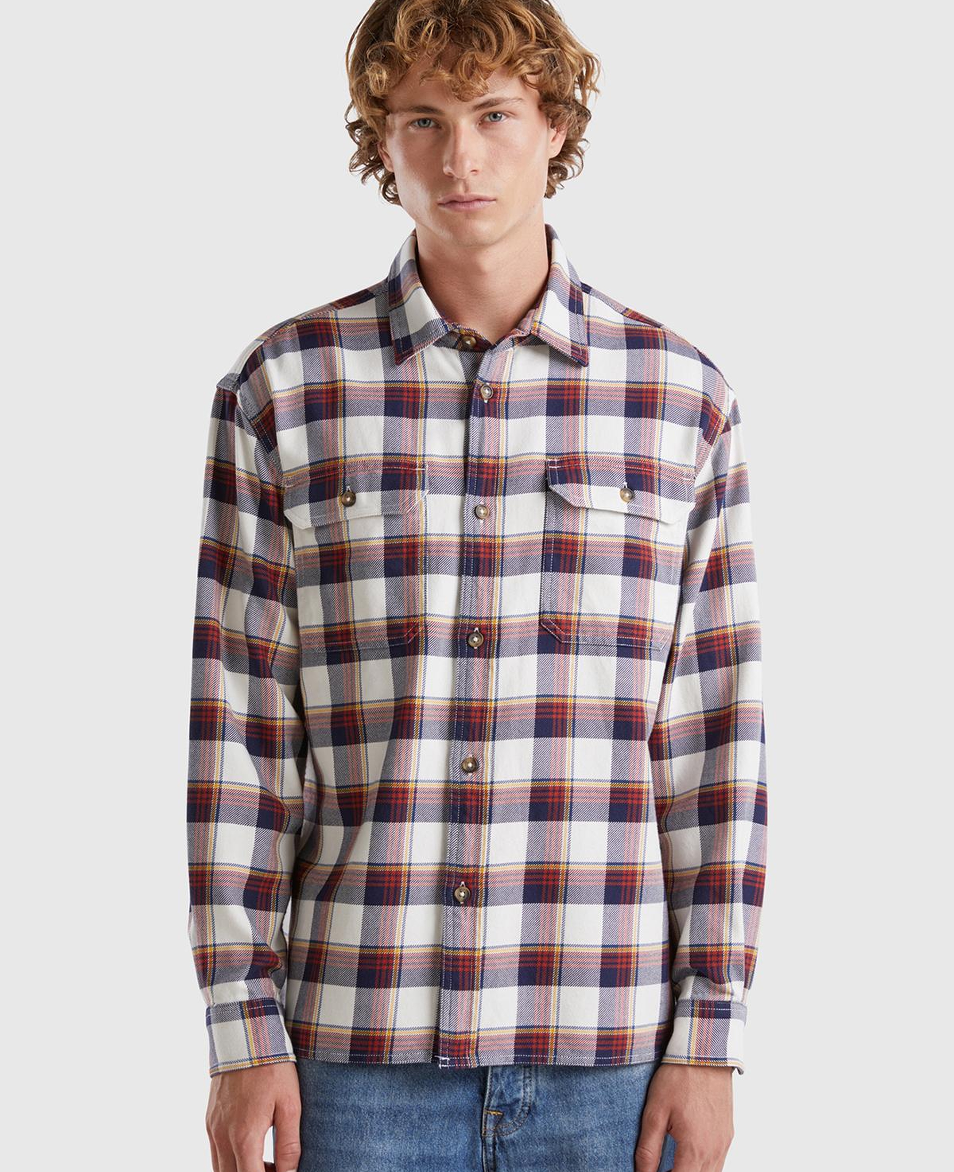 Erkek Beyaz Mix %100 Pamuk İki Göğsü Cep Detaylı Uzun Kollu Desenli Gömlek