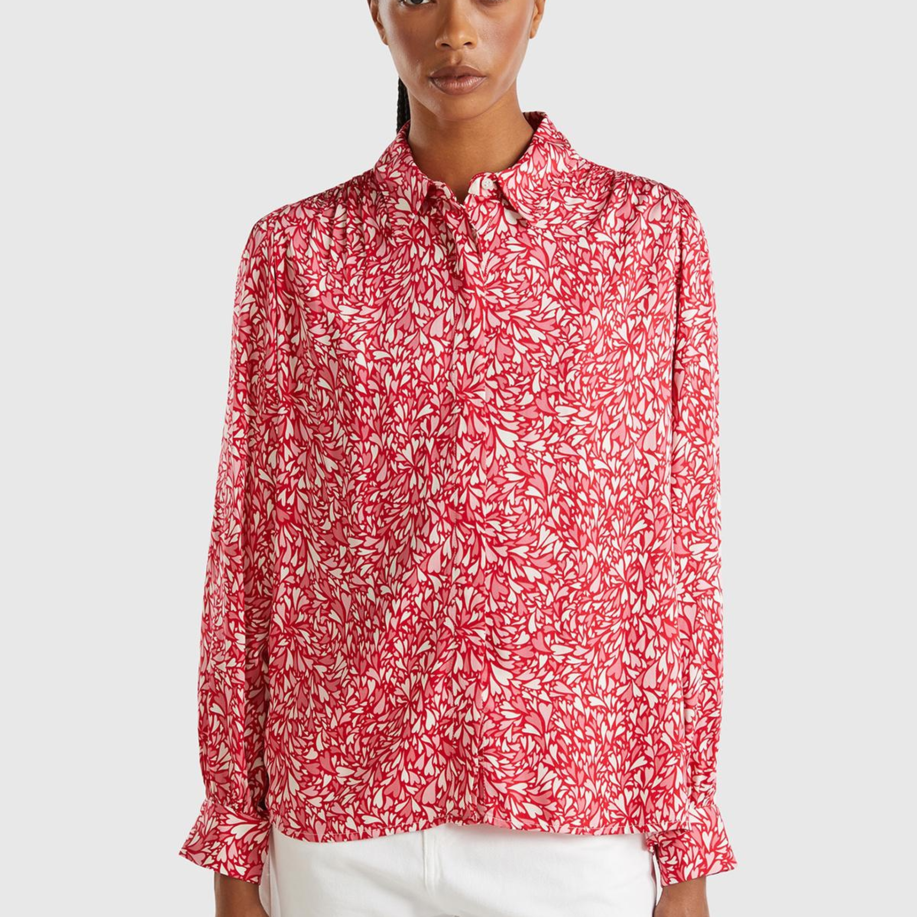 Kadın Kırmızı %100 Viskoz Omuz ve Bilek Detaylı Desenli Uzun Kollu Gömlek