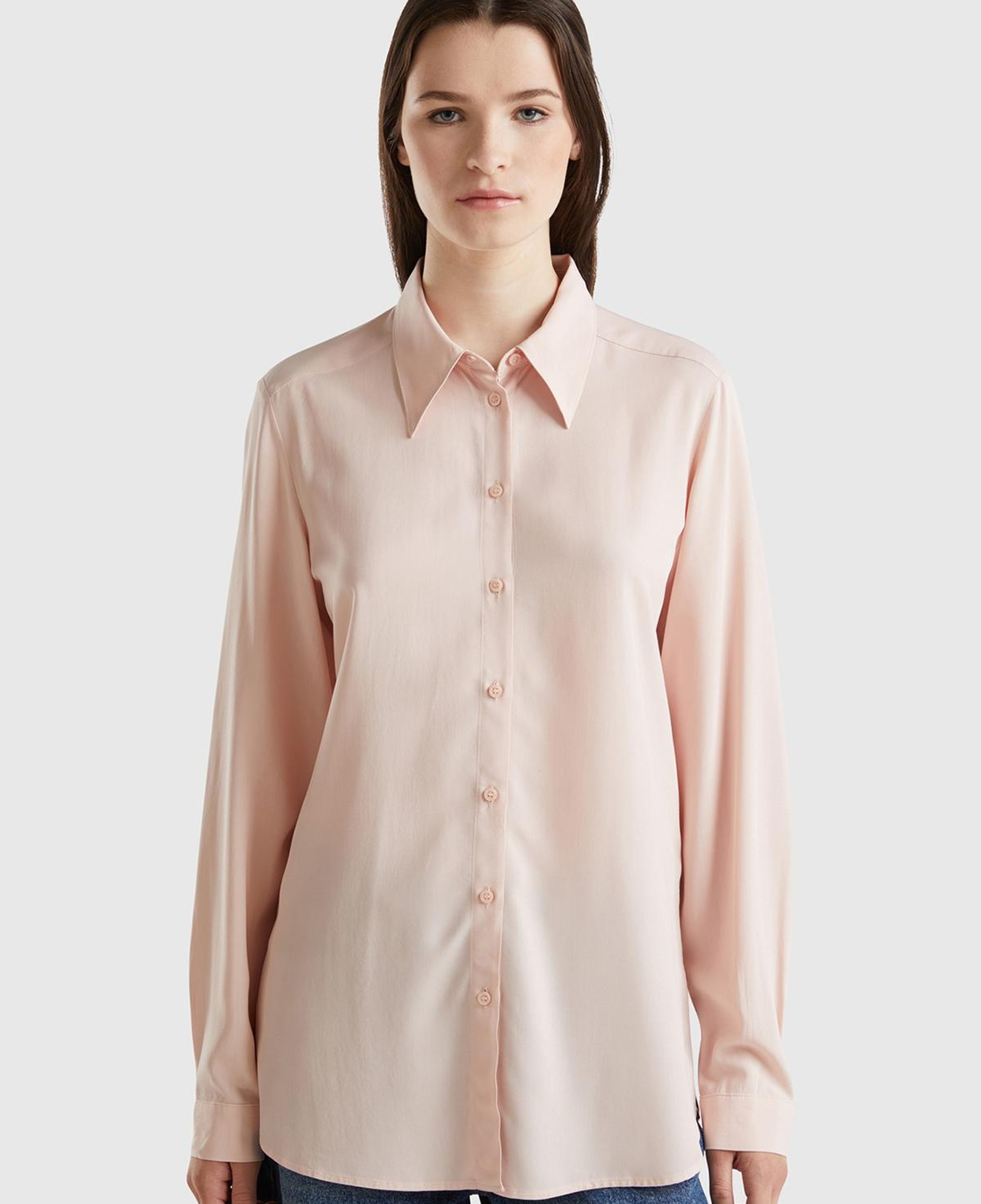 Kadın Toz Pembe %100 Viskoz Etek Ucu Yuvarlak Kesim Düz Gömlek