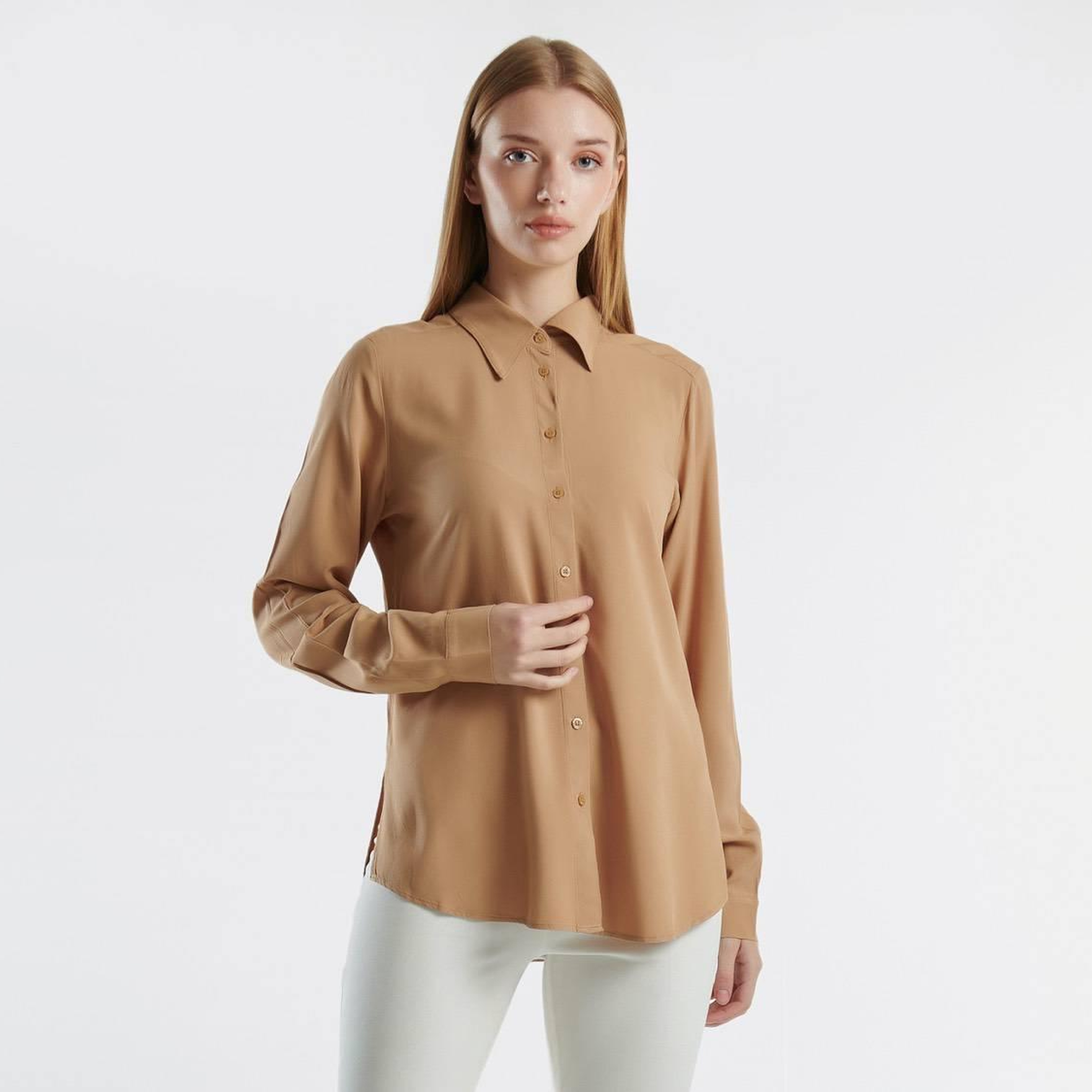 Kadın Bej %100 Viskoz Etek Ucu Yuvarlak Kesim Düz Gömlek