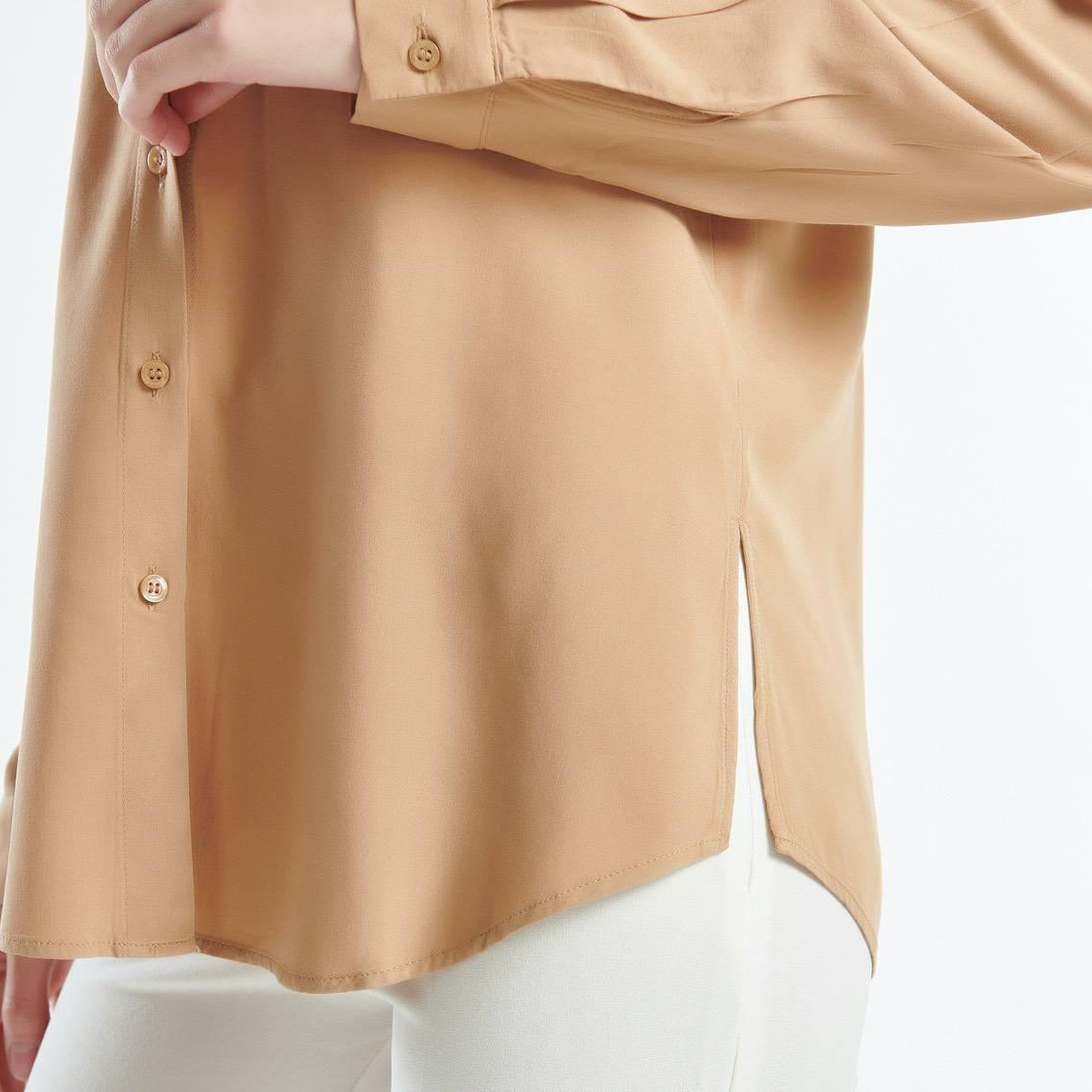 Kadın Bej %100 Viskoz Etek Ucu Yuvarlak Kesim Düz Gömlek