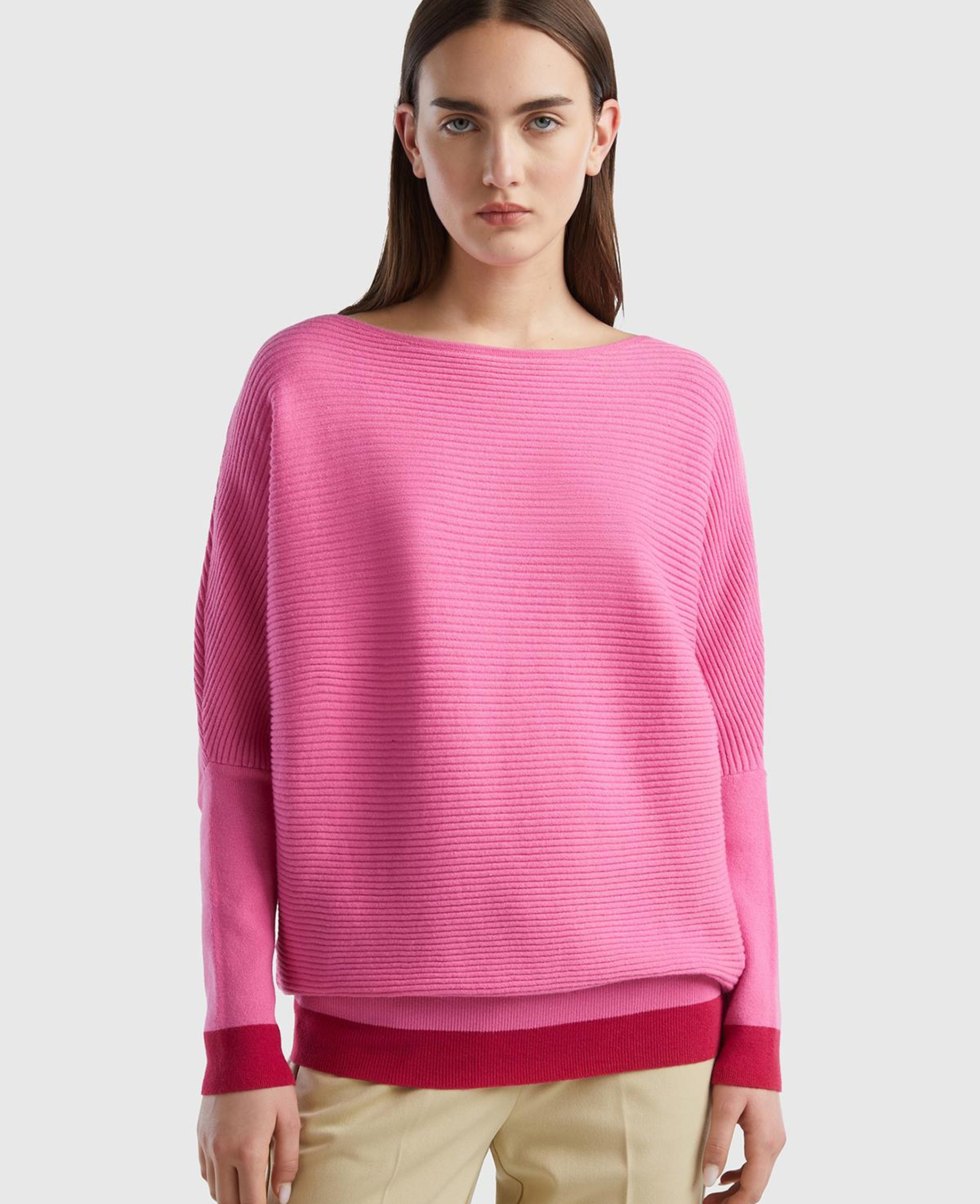 Kadın Pembe Viskoz Karışımlı Bilek Detaylı Çizgili Kayık Yaka Kazak