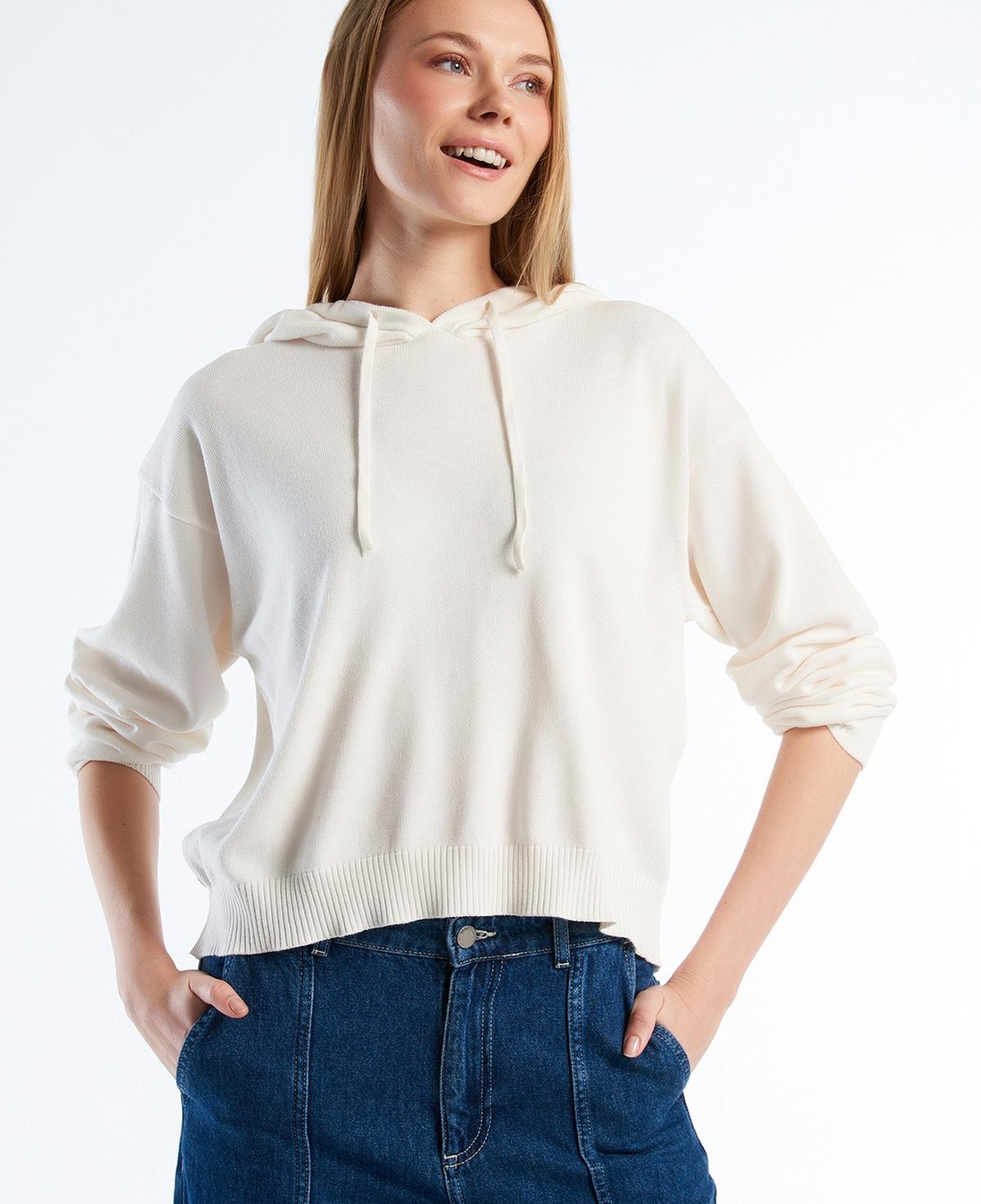 Kadın Krem %100 Pamuk Kapüşonlu Büzgülü Crop Basic Triko Sweatshirt