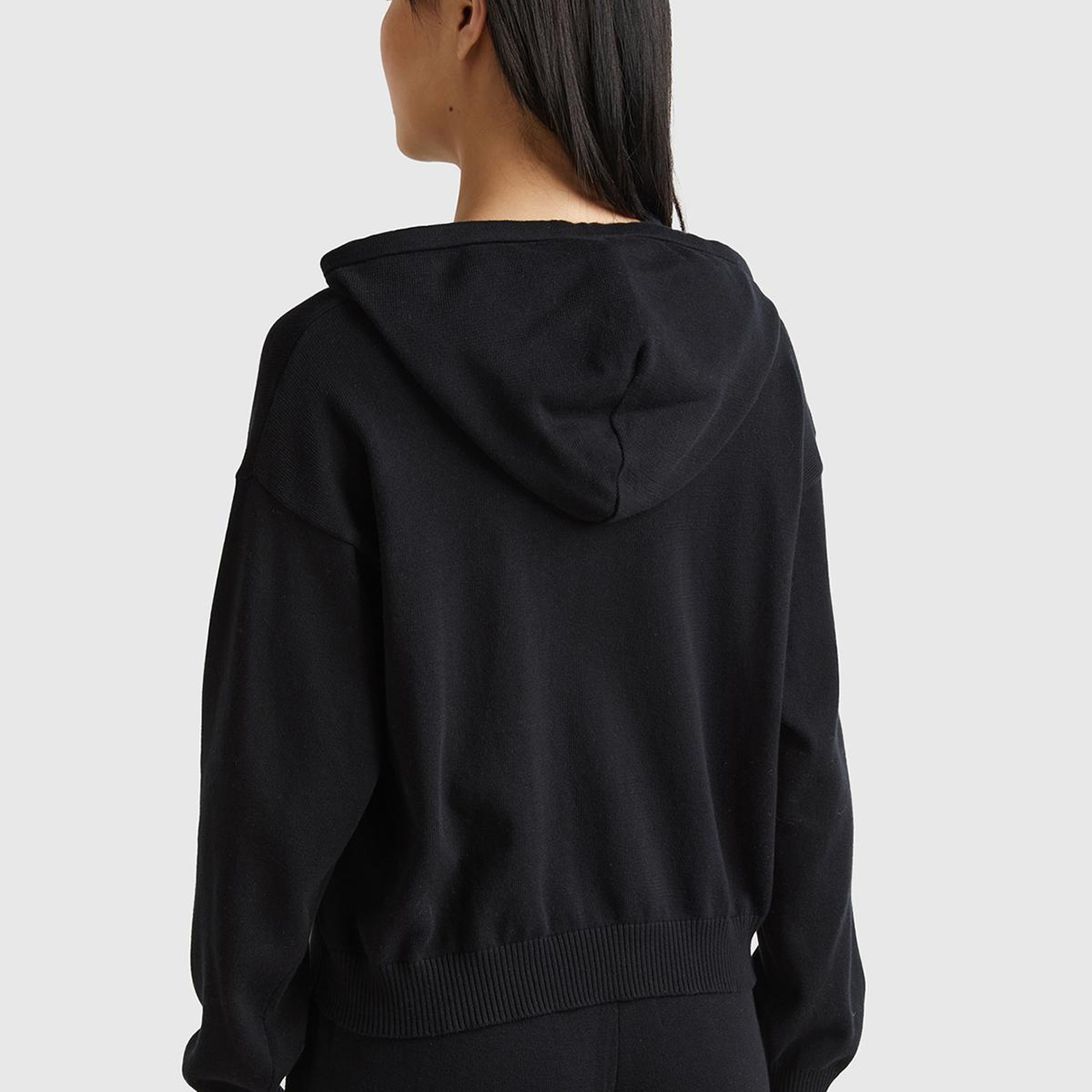 Kadın Siyah %100 Pamuk Kapüşonlu Büzgülü Crop Basic Triko Sweatshirt