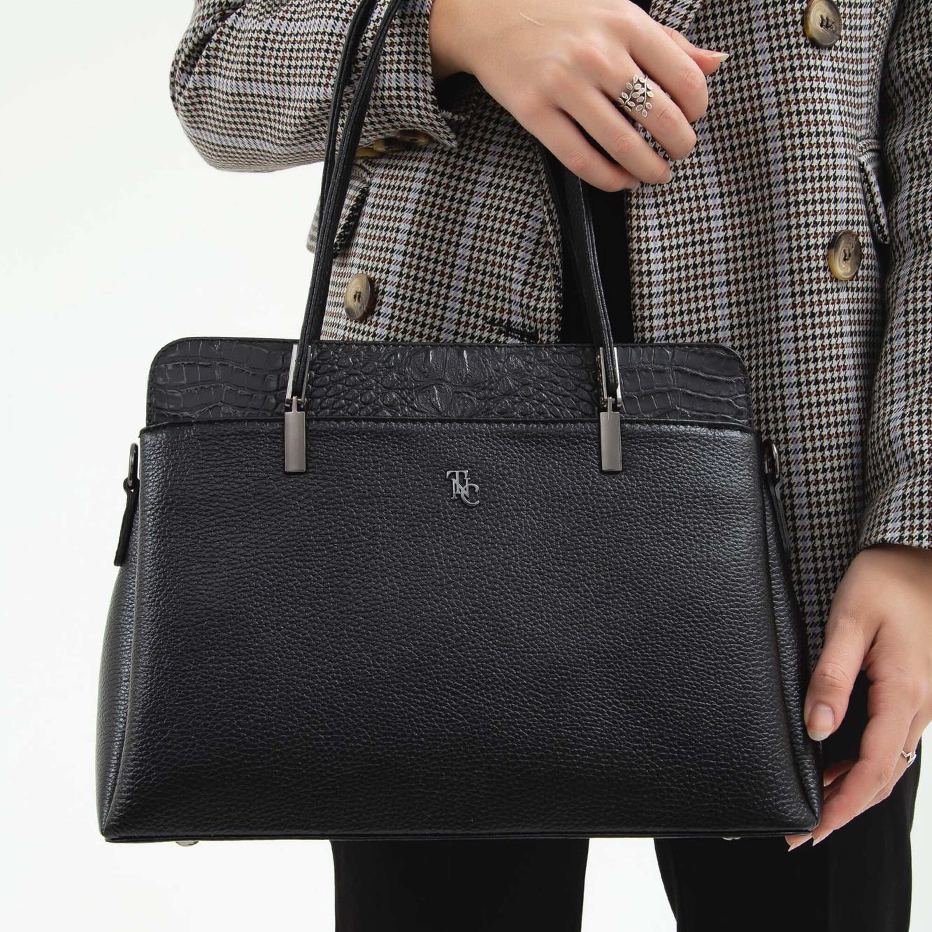 Tamer Tanca Kadın Hakiki Deri Siyah Kol Çantası