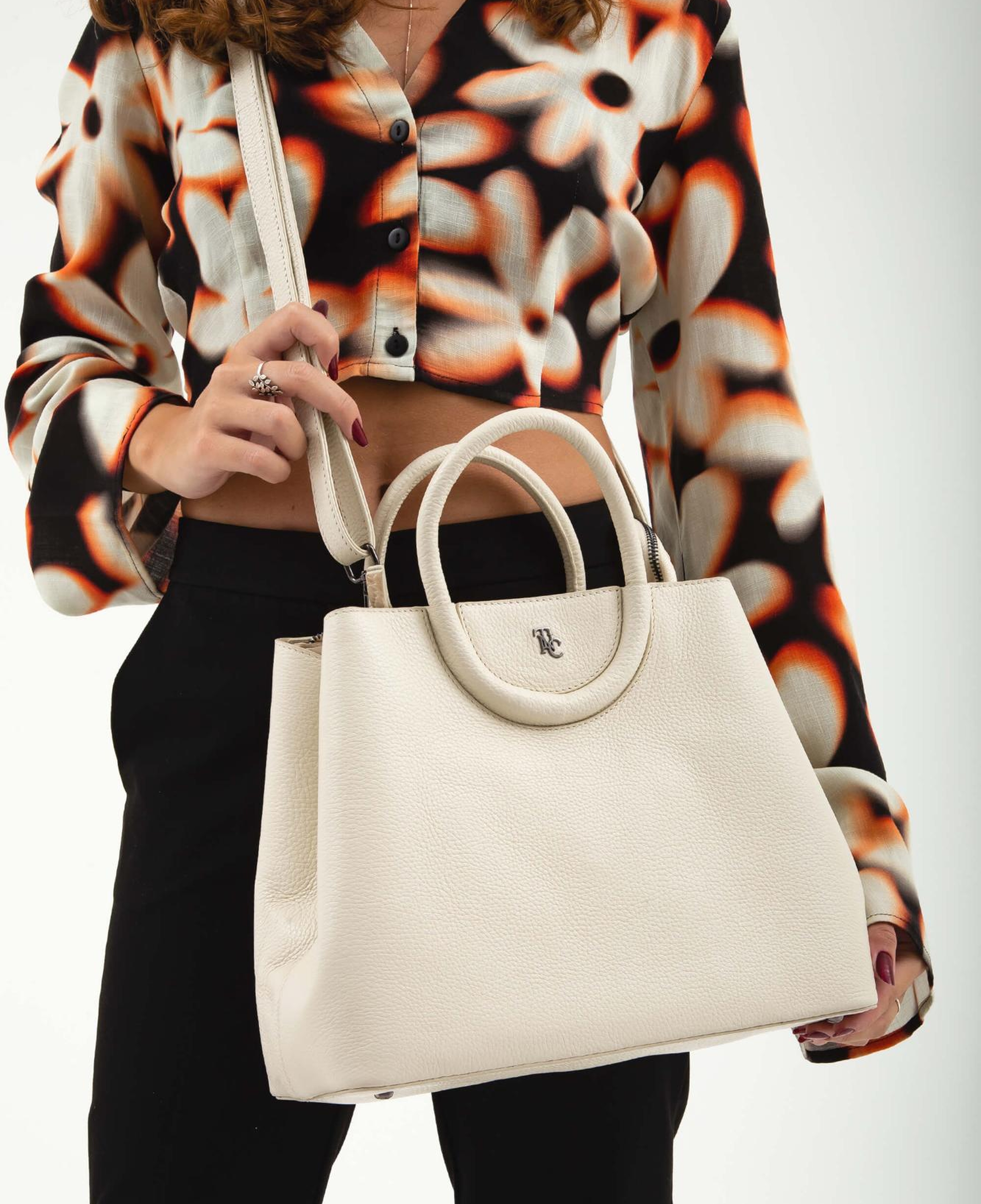 Tamer Tanca Kadın Hakiki Deri Bej Omuz Çanta