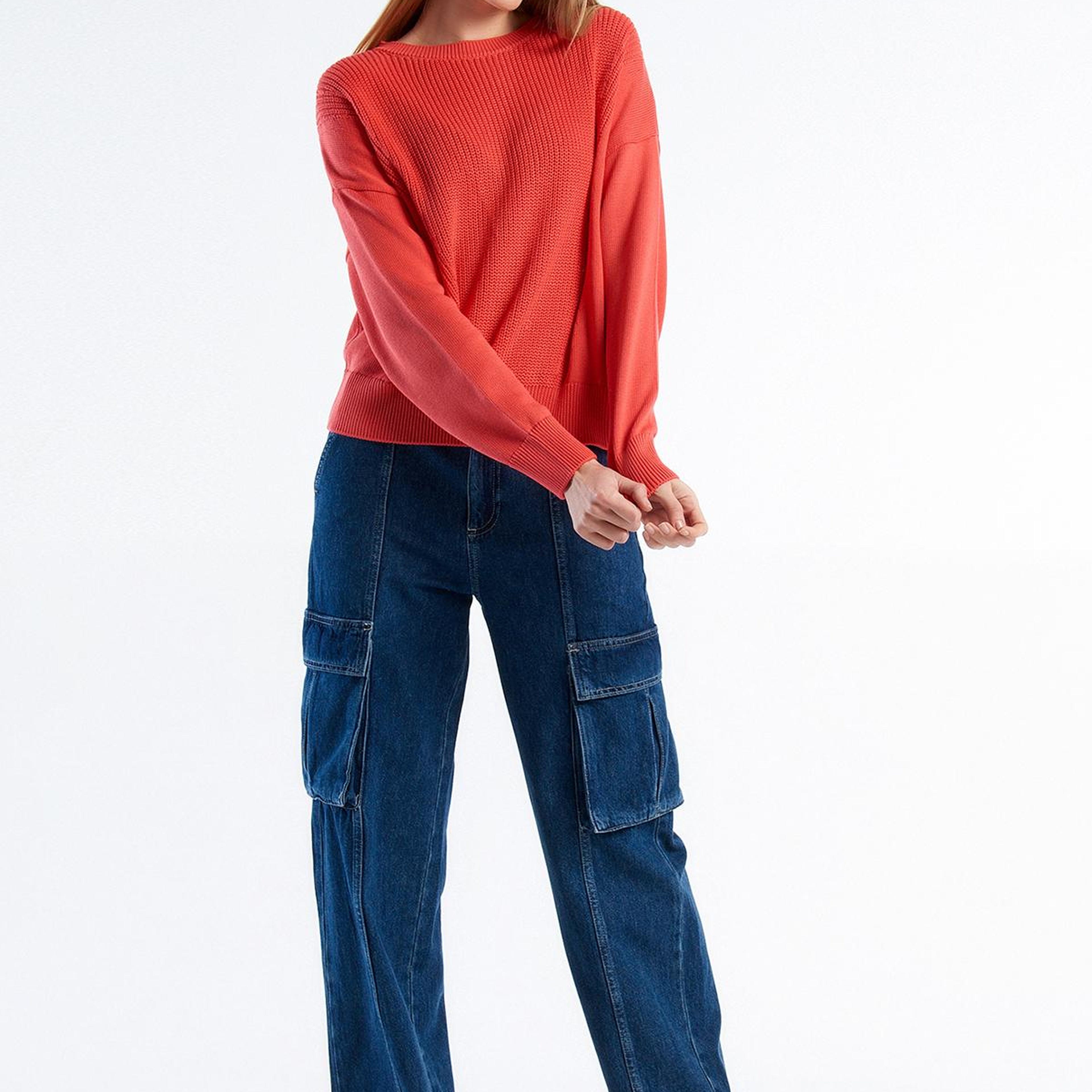 Kadın Kırmızı %100 Pamuk Önü Detaylı Kayık Yaka Kazak