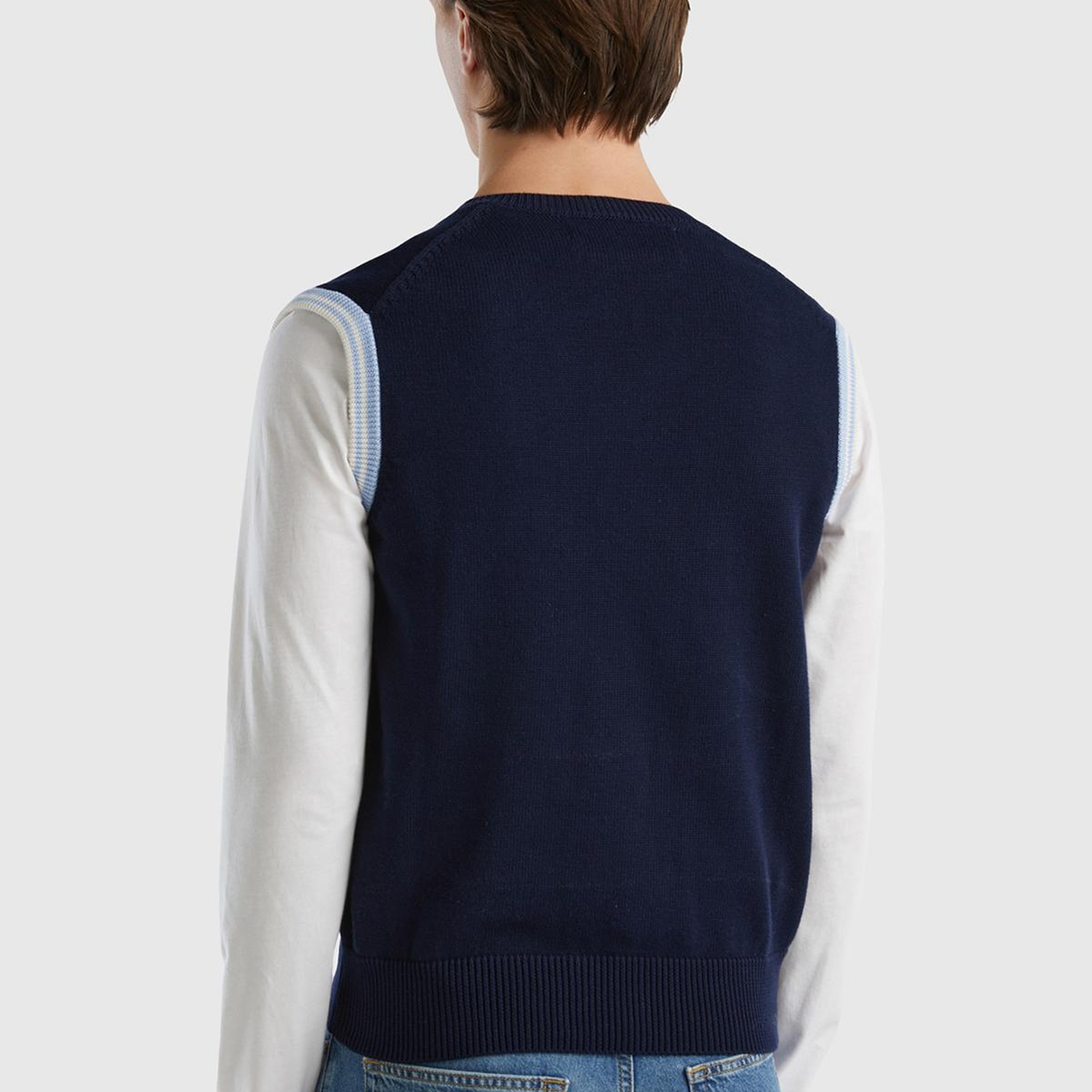 Erkek Koyu Lacivert %100 Pamuk V Yaka Basic Süveter