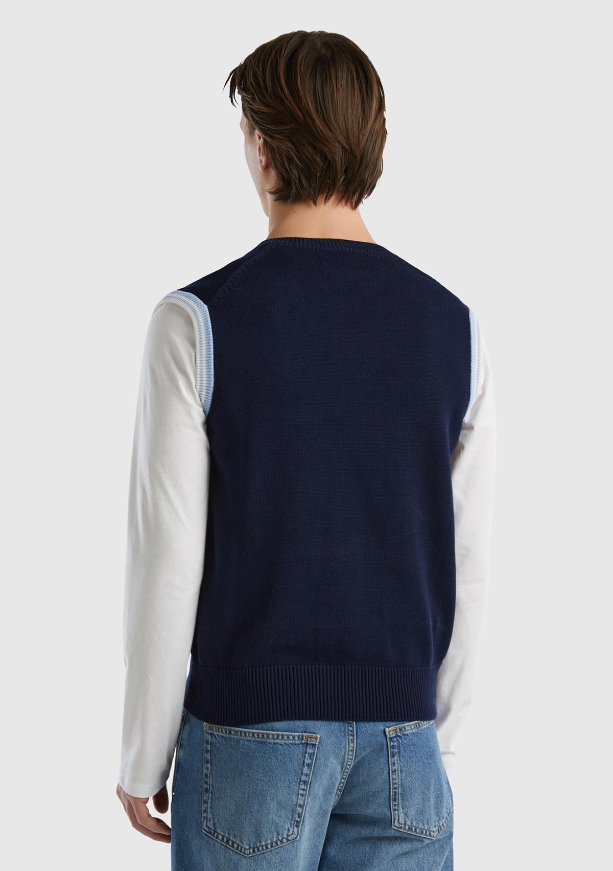 Erkek Koyu Lacivert %100 Pamuk V Yaka Basic Süveter