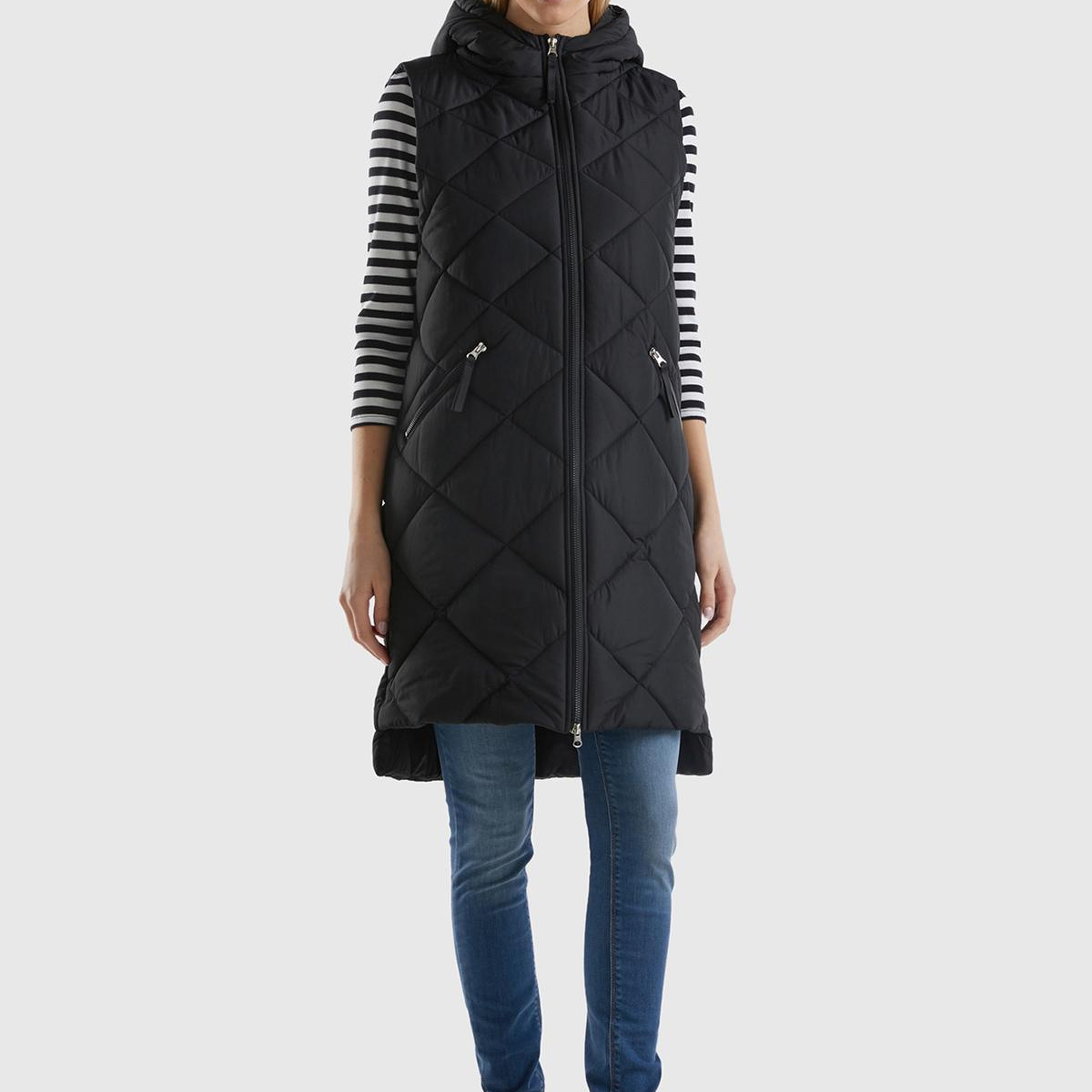 Kadın Siyah Kolsuz Uzun Kapitone Mont