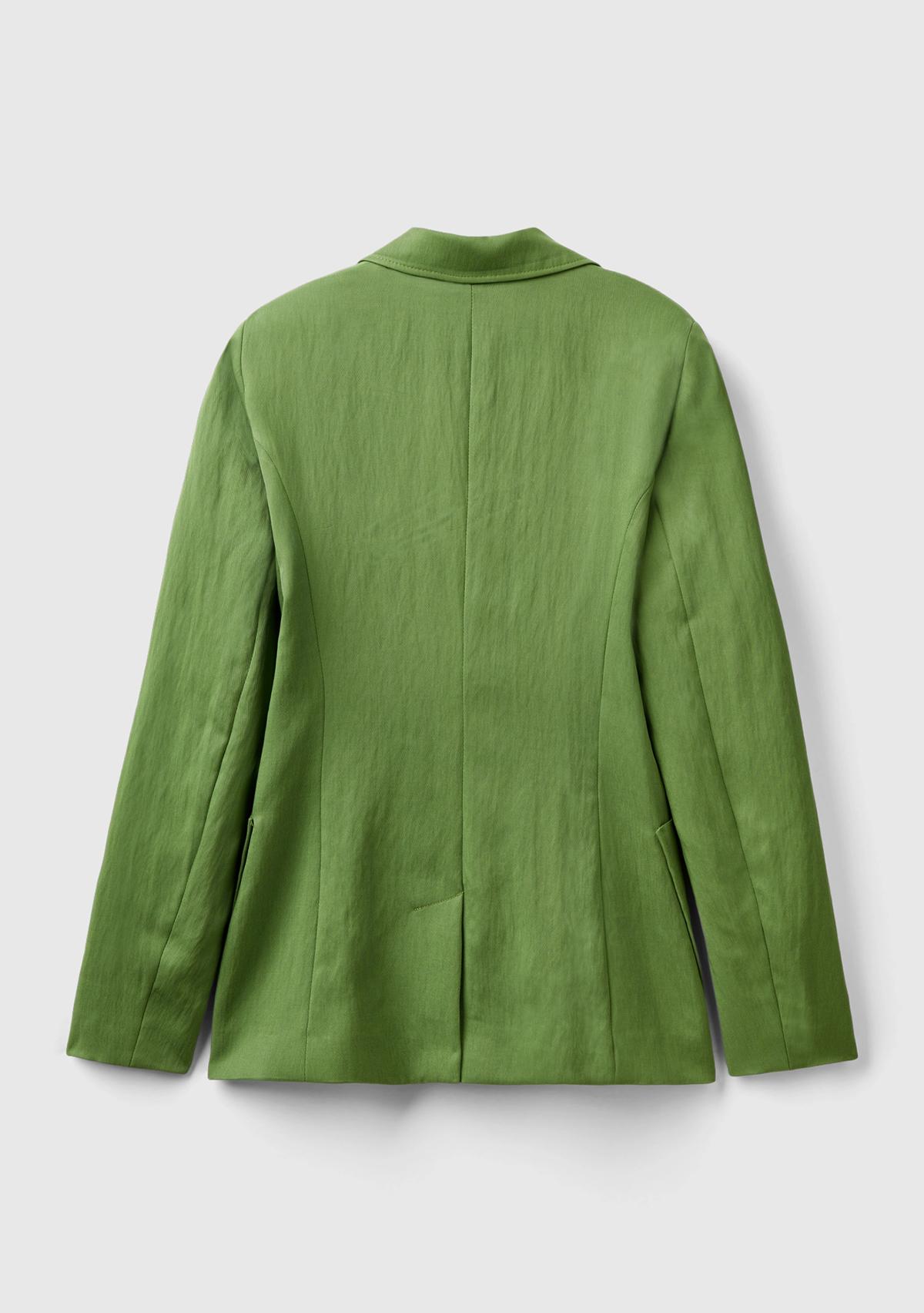 Kadın Soluk Yeşil Liyosel ve Viskoz Karışımlı Yama Cepli Kruvaze Blazer Ceket