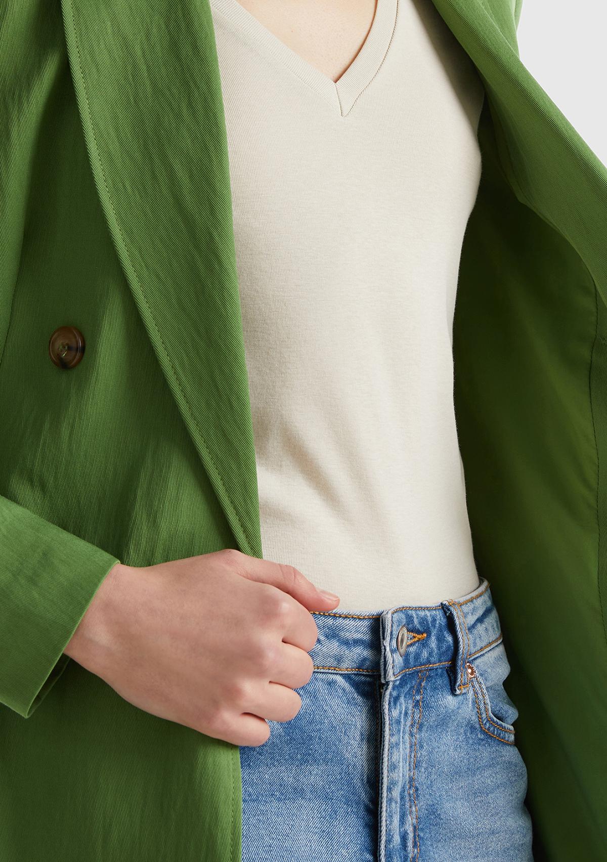 Kadın Soluk Yeşil Liyosel ve Viskoz Karışımlı Yama Cepli Kruvaze Blazer Ceket