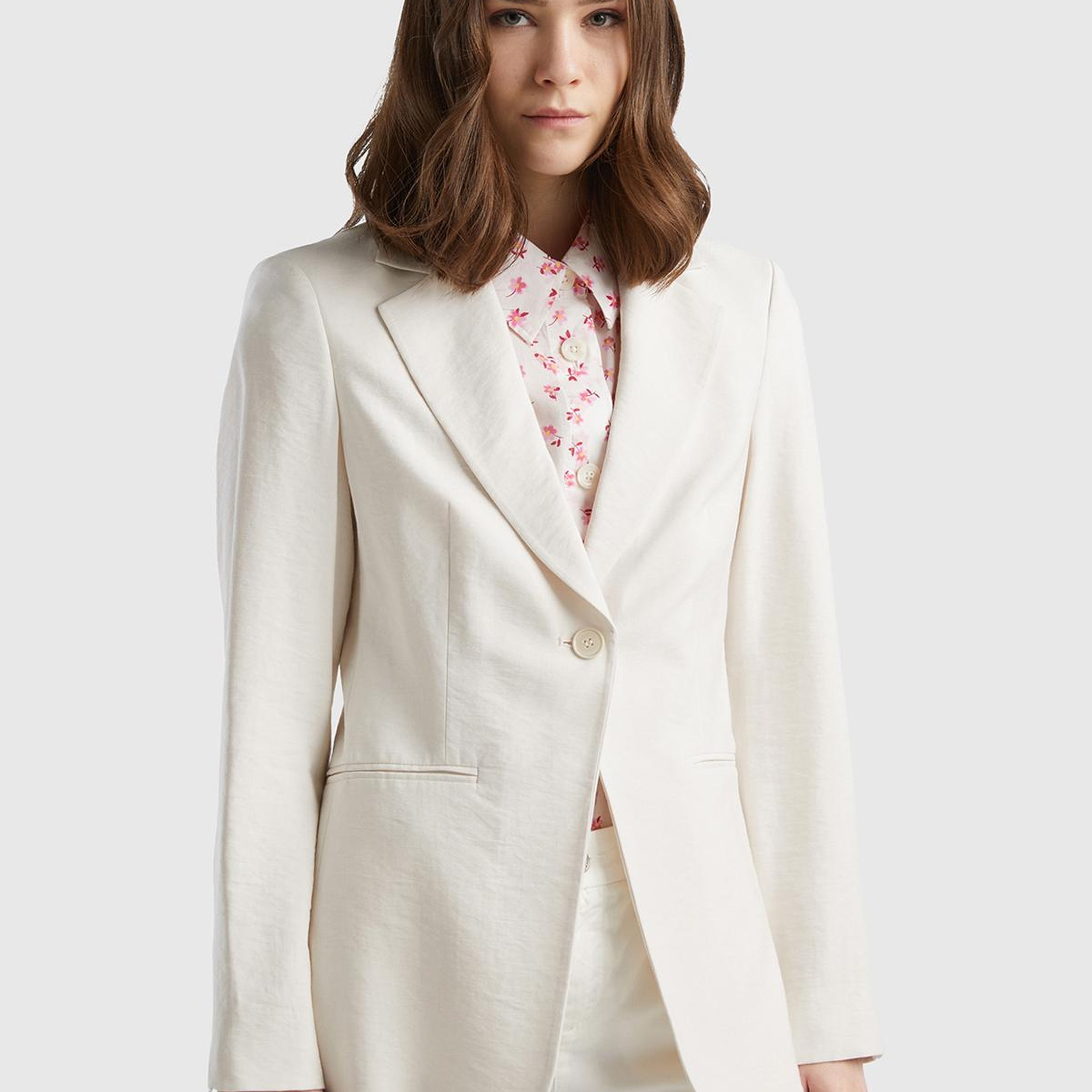 Kadın Krem Viskoz Karışımlı Slim Fit Blazer Ceket