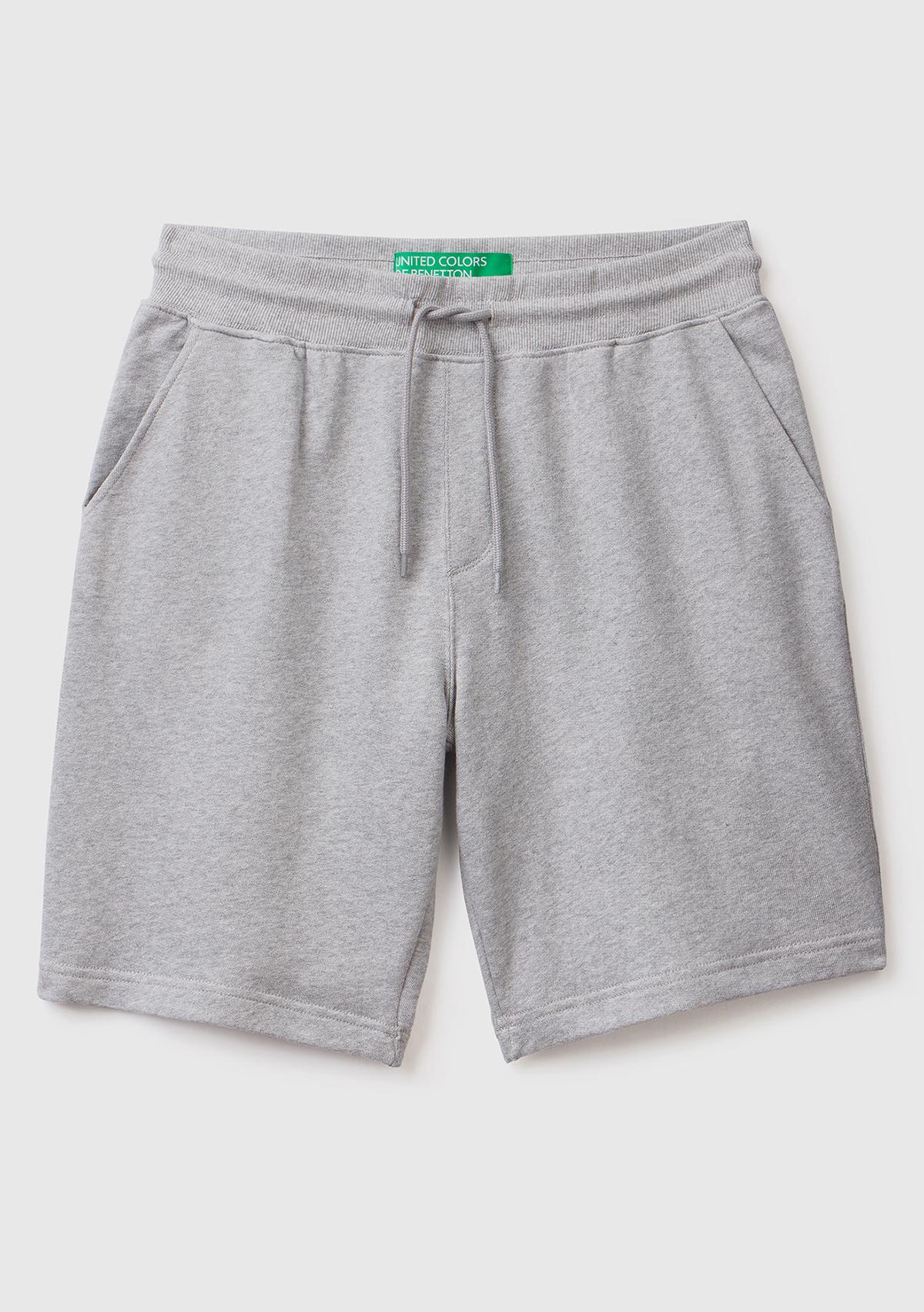 Erkek Gri Melanj %100 Pamuk Logo Detaylı Beli Lastikli Bermuda Şort
