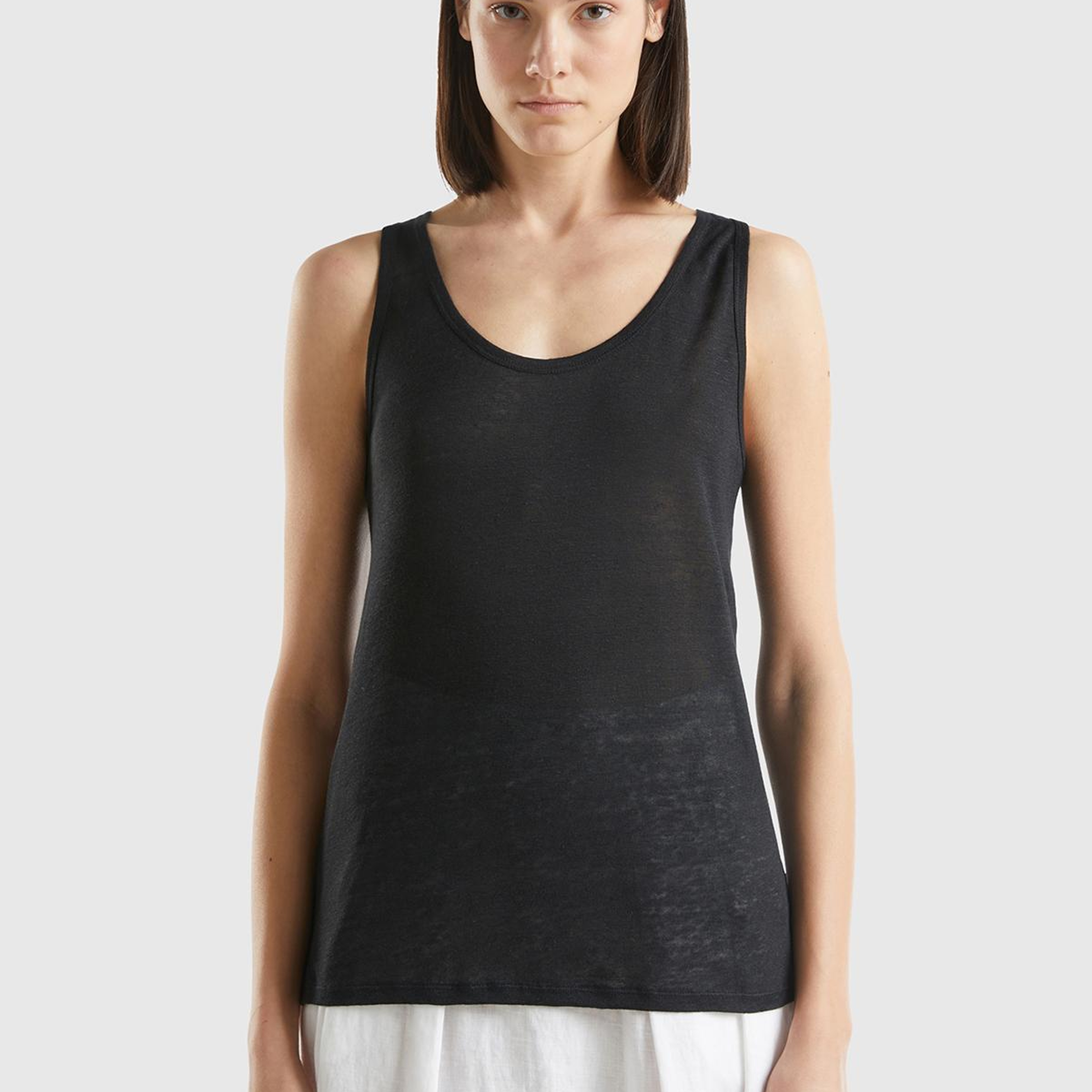 Kadın Siyah %100 Keten Rahat Kalıp Kalın Askılı Atlet