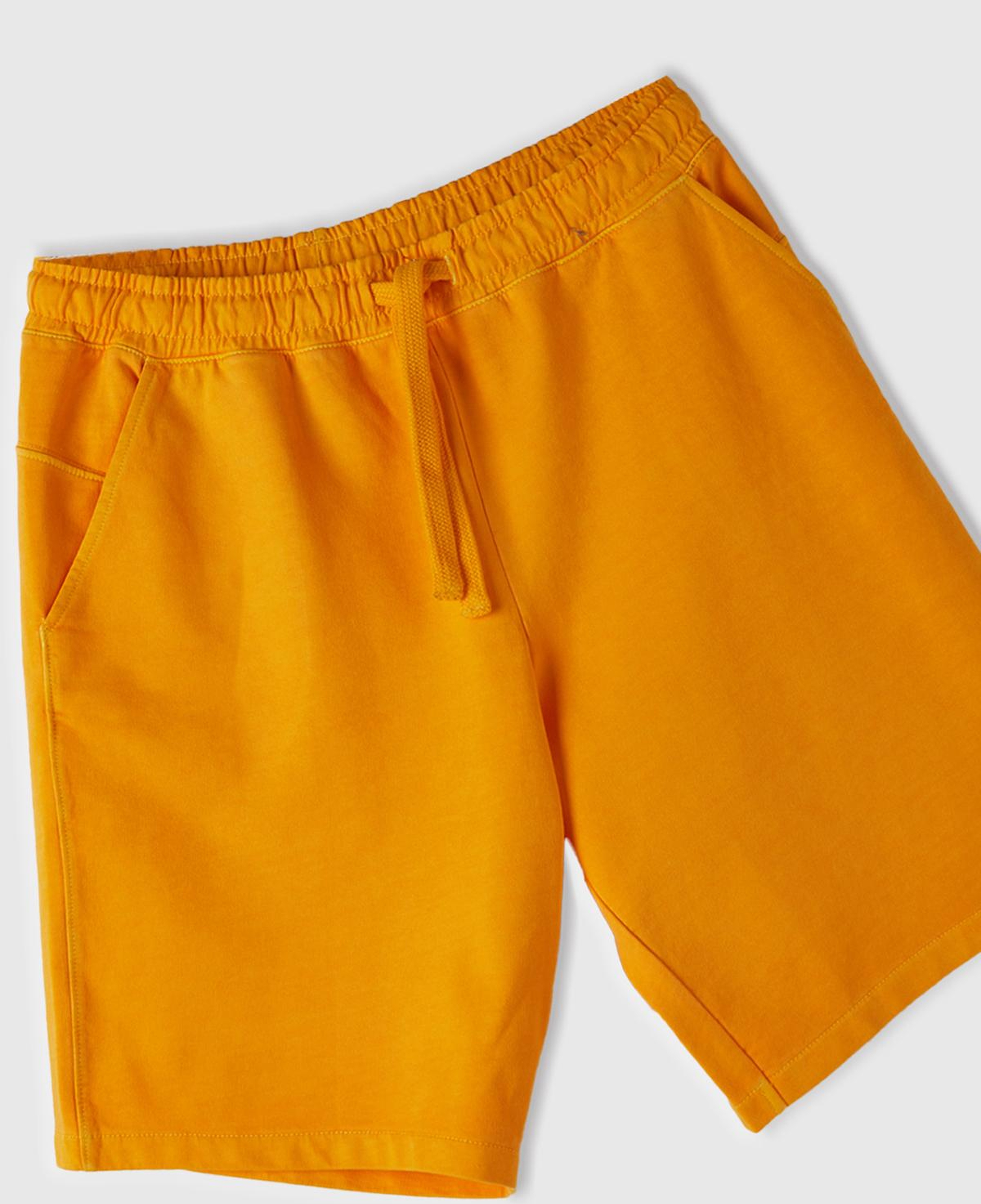 Erkek Hardal %100 Organik Pamuk Yama Cepli Beli Büzgülü Bermuda Şort