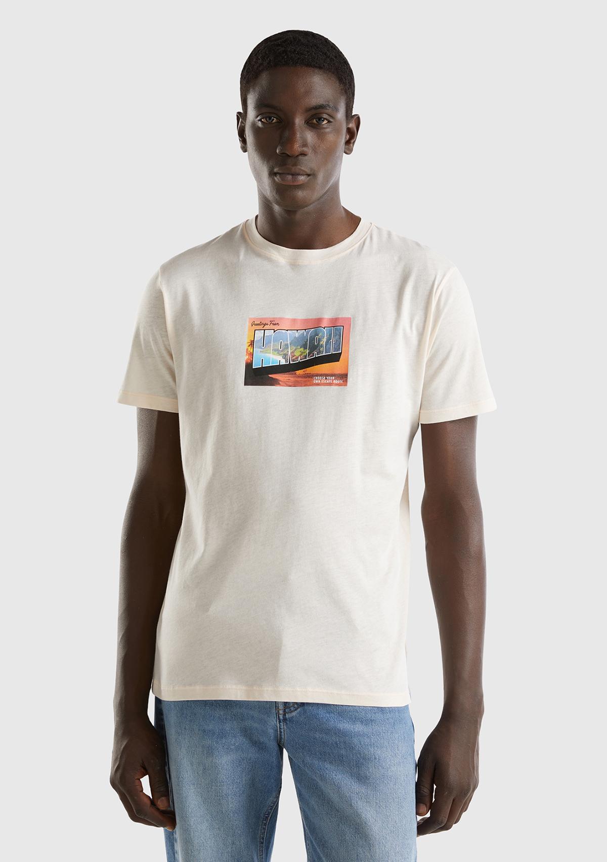 Erkek Krem %100 Pamuk Önü Fotoğraf Baskılı Dekoratif Dikişli T-Shirt