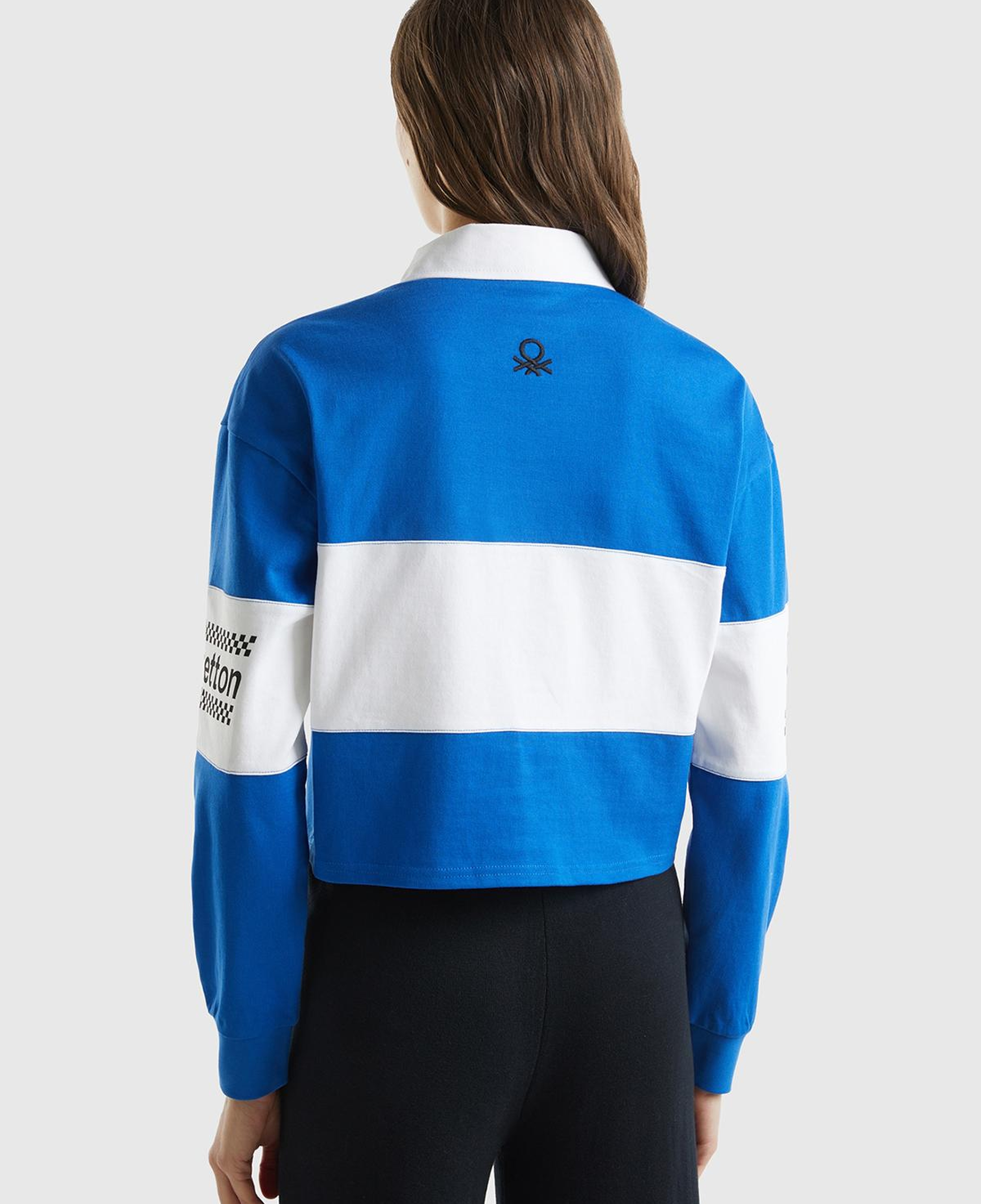 Kadın Saks Mavi %100 Pamuk Logo Baskılı Renk Bloklu Polo Yaka Crop Sweatshirt