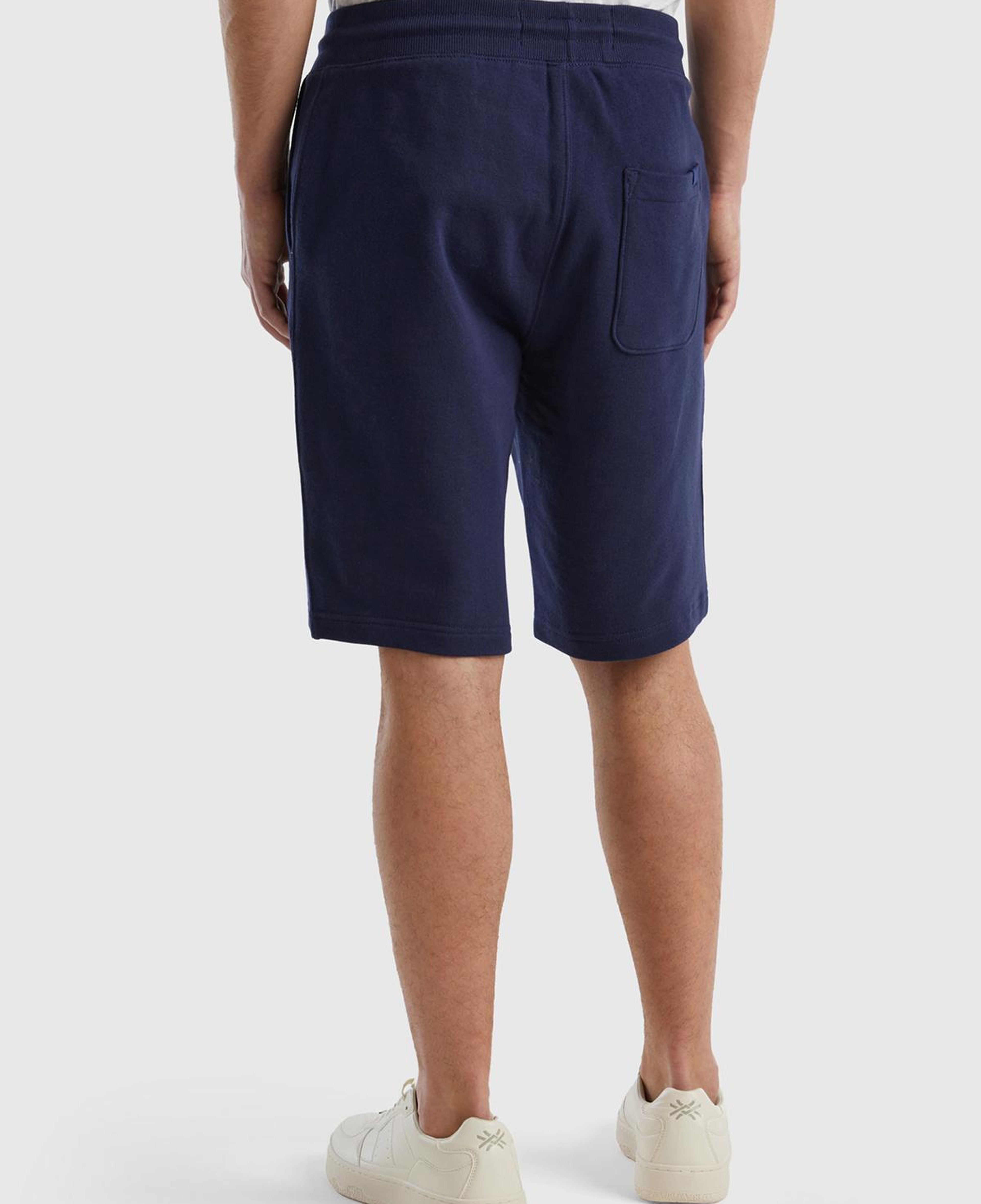 Erkek Koyu Lacivert %100 Pamuk Logo Detaylı Beli Lastikli Bermuda Şort