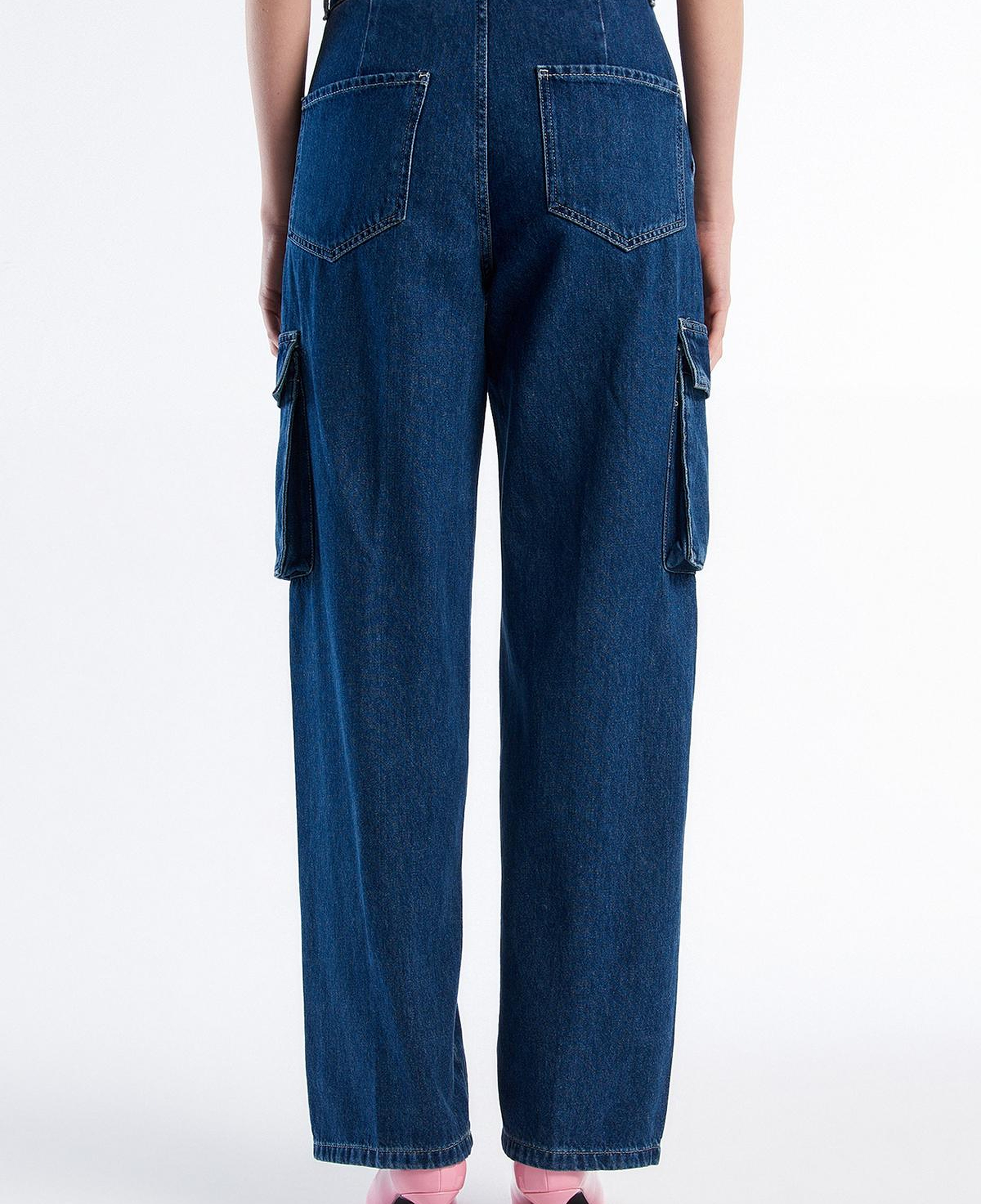 Kadın İndigo %100 Pamuk Arkası Logo Etiketli Yama Cepli Pantolon