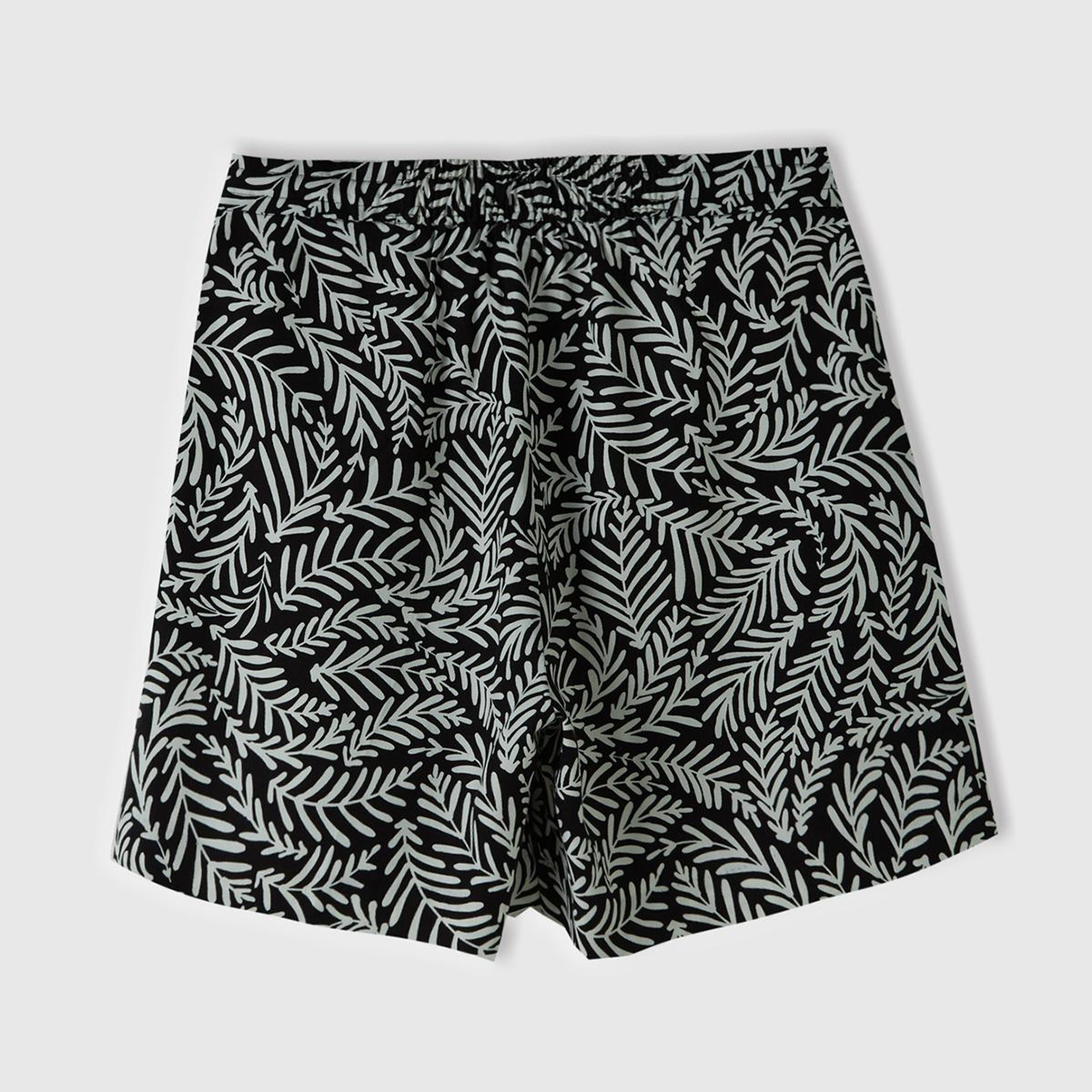 Kadın Siyah-Beyaz %100 Liyosel Tamamı Desenli 2 Cepli Beli İpli Bermuda Şort