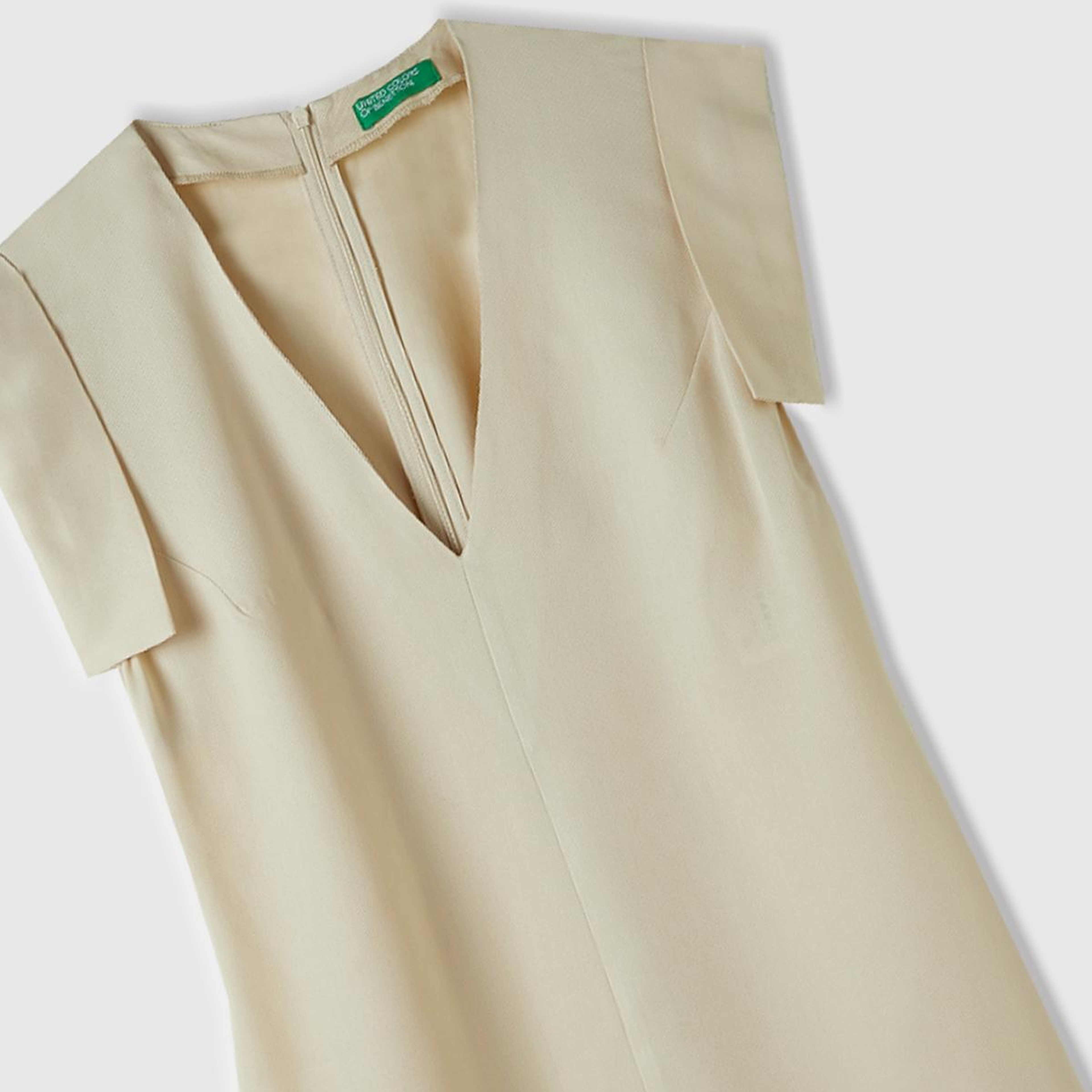 Kadın Bej %100 Liyosel Beli Daralan Yandan Fermuarlı V Yaka Elbise