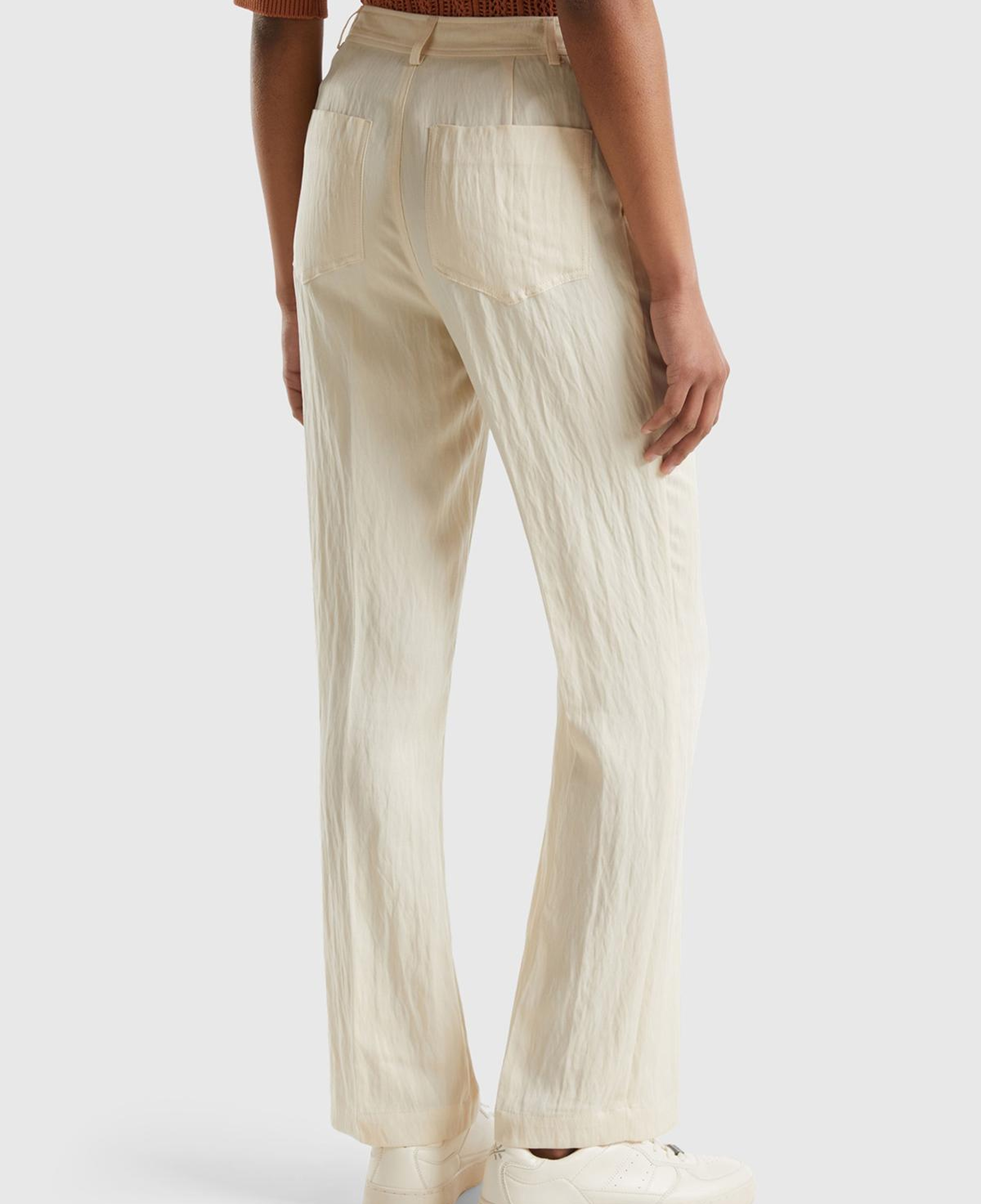 Kadın Bej Liyosel Karışımlı Çift Pileli  Pantolon