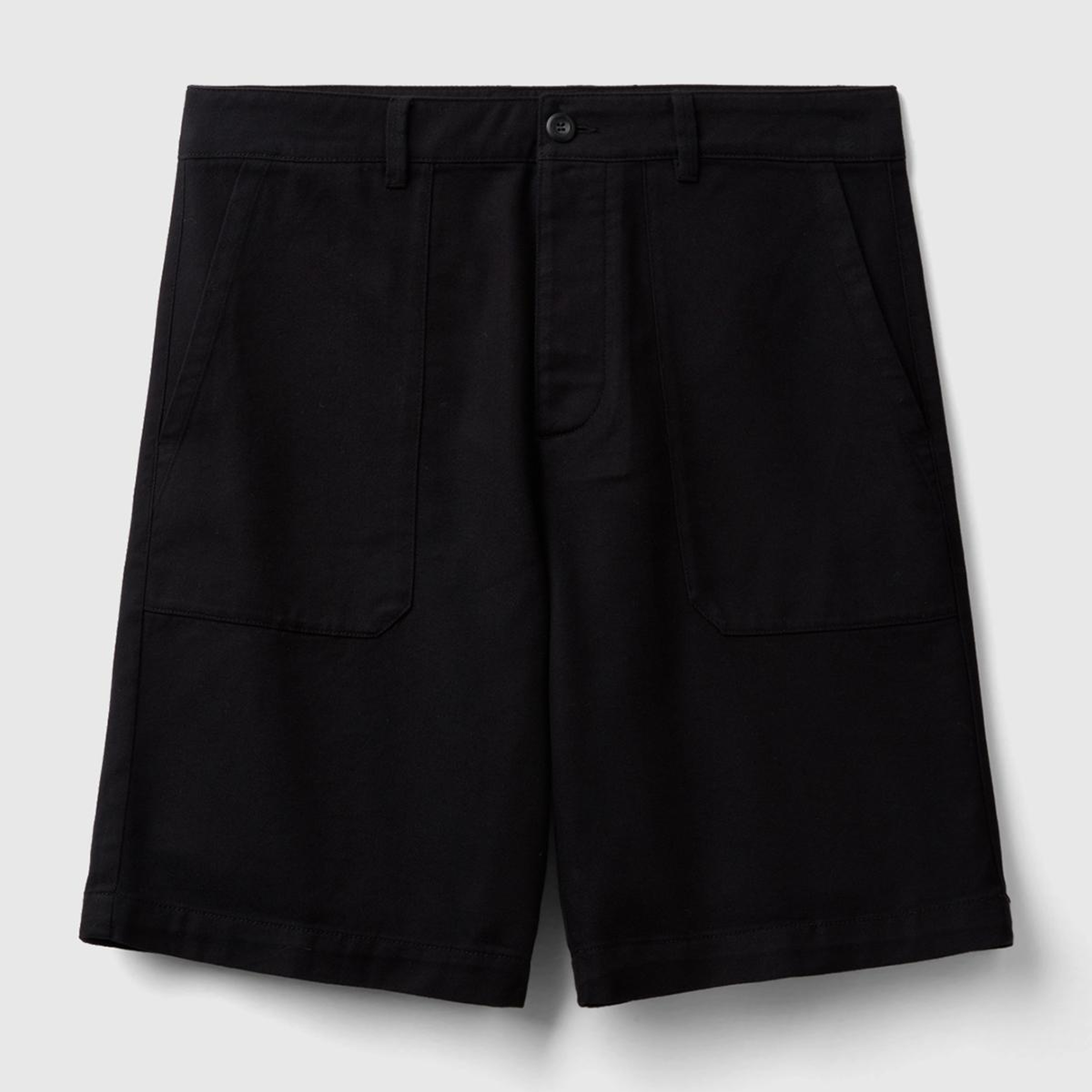 Erkek Siyah Pamuk Karışımlı Büyük Yama Cepli Bermuda Şort