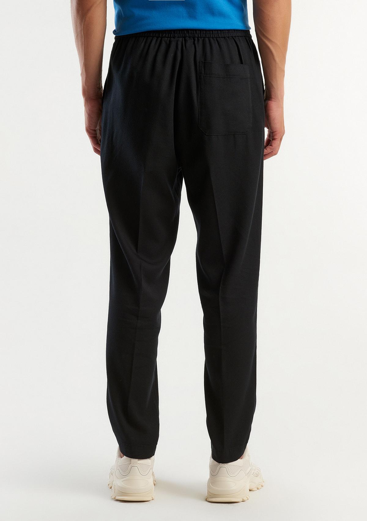 Erkek Siyah Pamuk Karışımlı Yama Cepli Beli Büzgülü İpli Jogger Pantolon