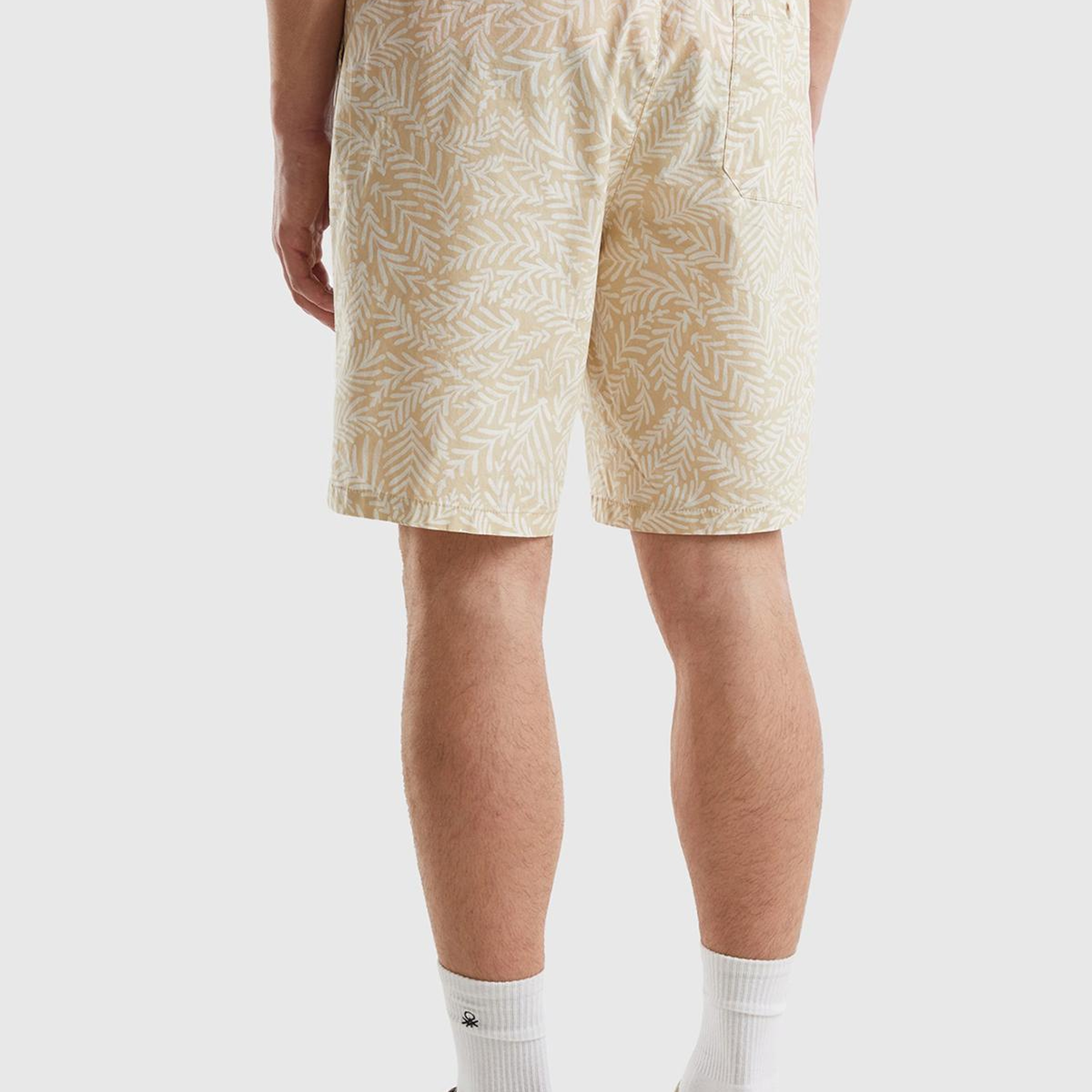 Erkek Krem Mix Streç Pamuklu Tamamı Desenli Yama Cepli Şort