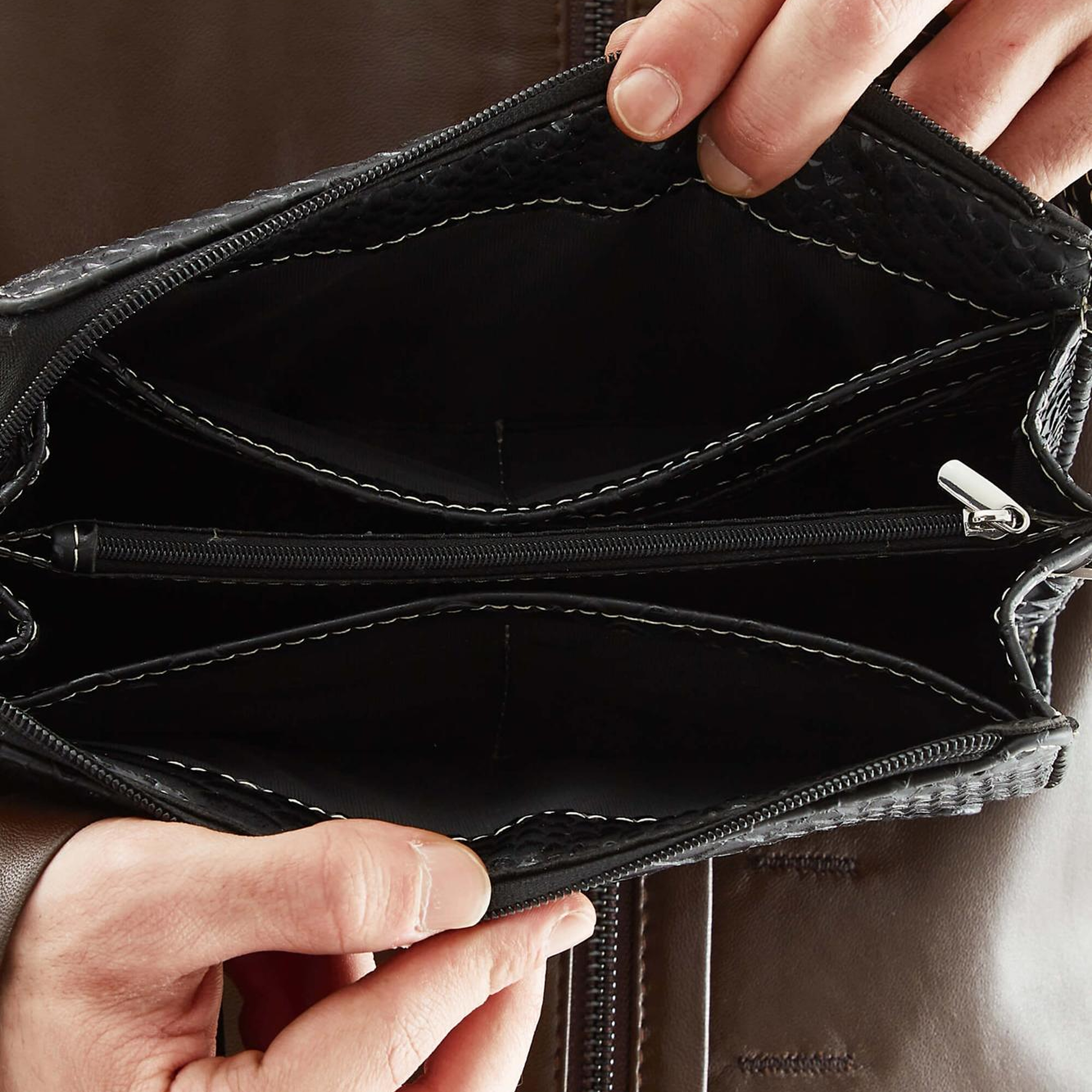 Tamer Tanca Erkek Hakiki Deri Siyah Portföy Çanta