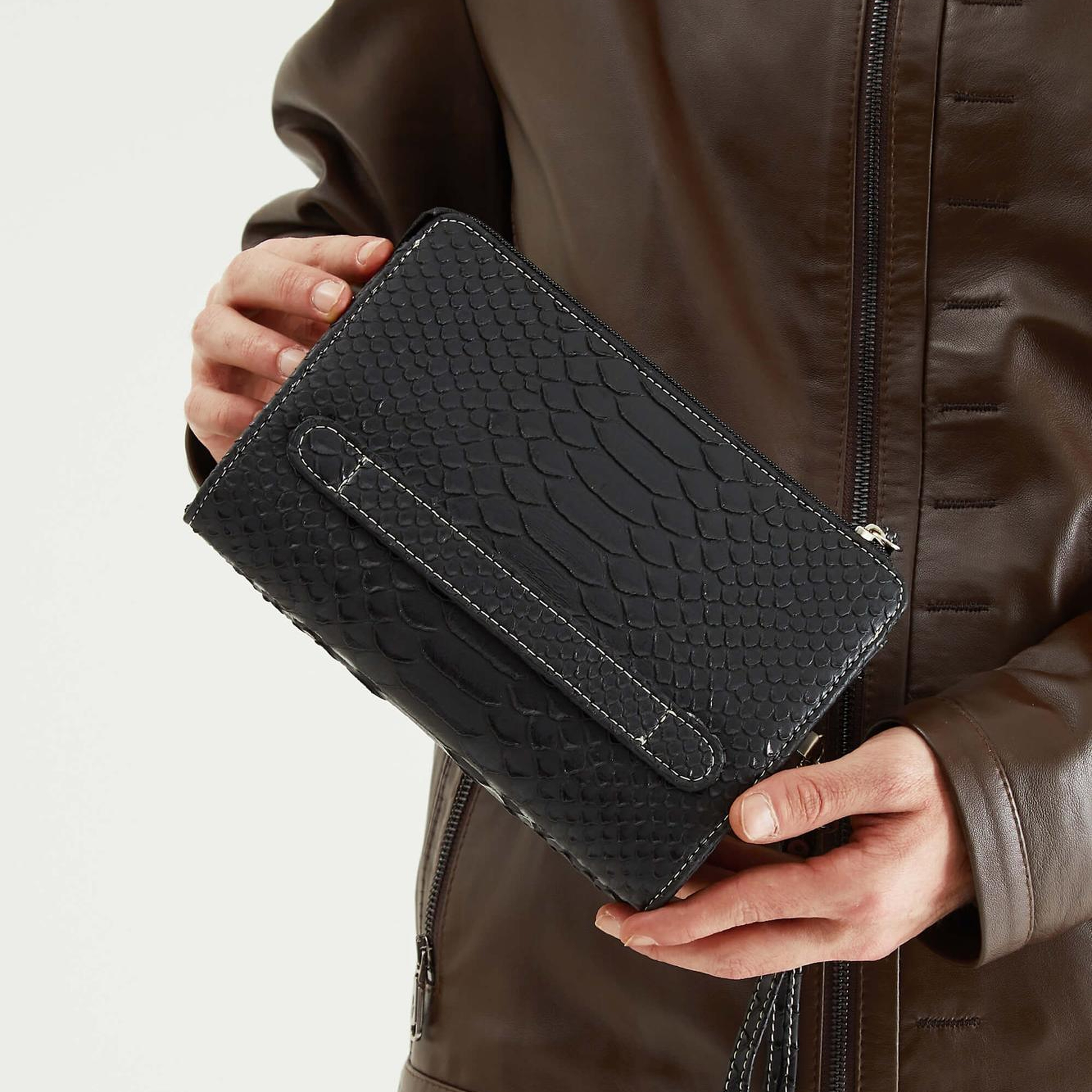 Tamer Tanca Erkek Hakiki Deri Siyah Portföy Çanta