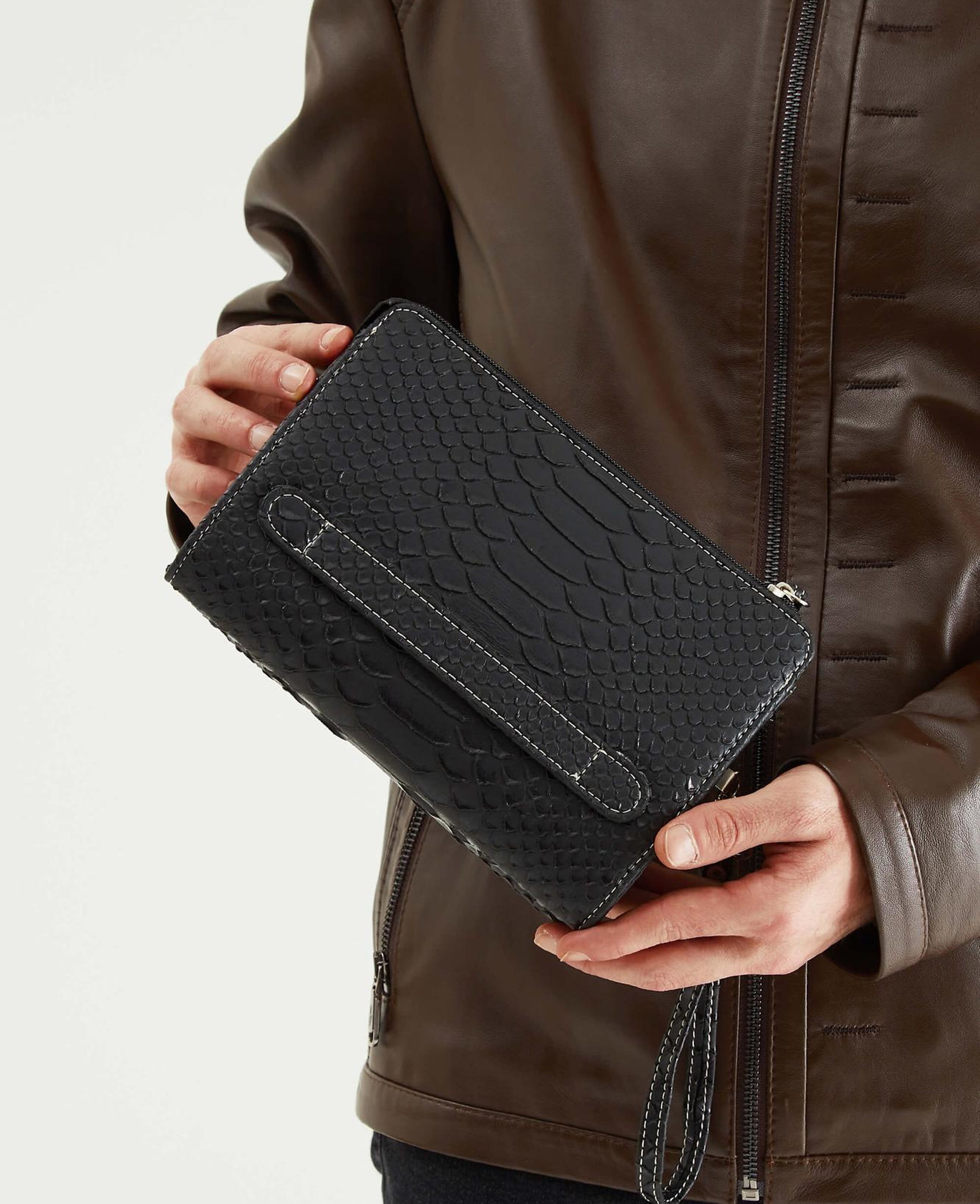 Tamer Tanca Erkek Hakiki Deri Siyah Portföy Çanta