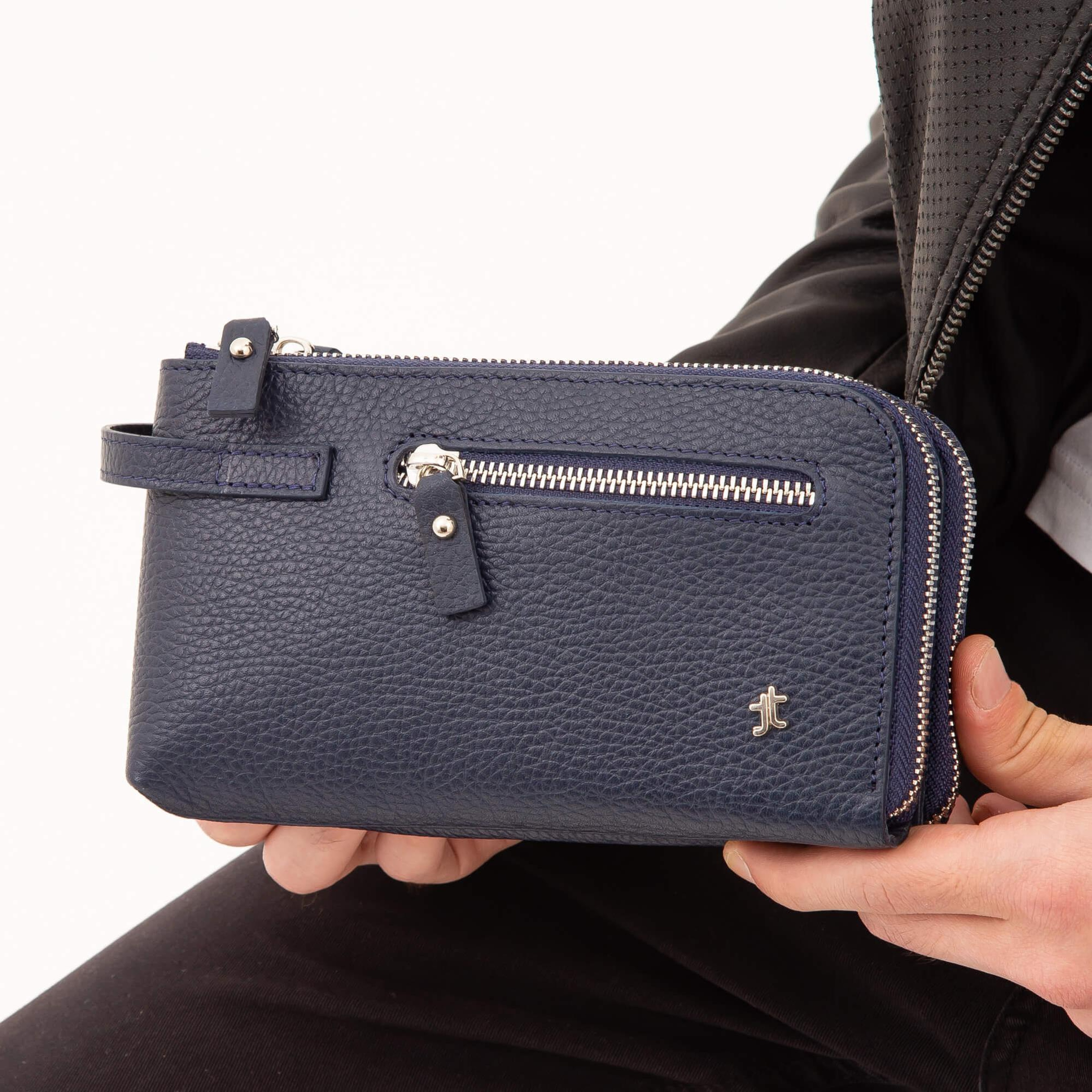 Tamer Tanca Erkek Hakiki Deri Lacivert Portföy Çanta