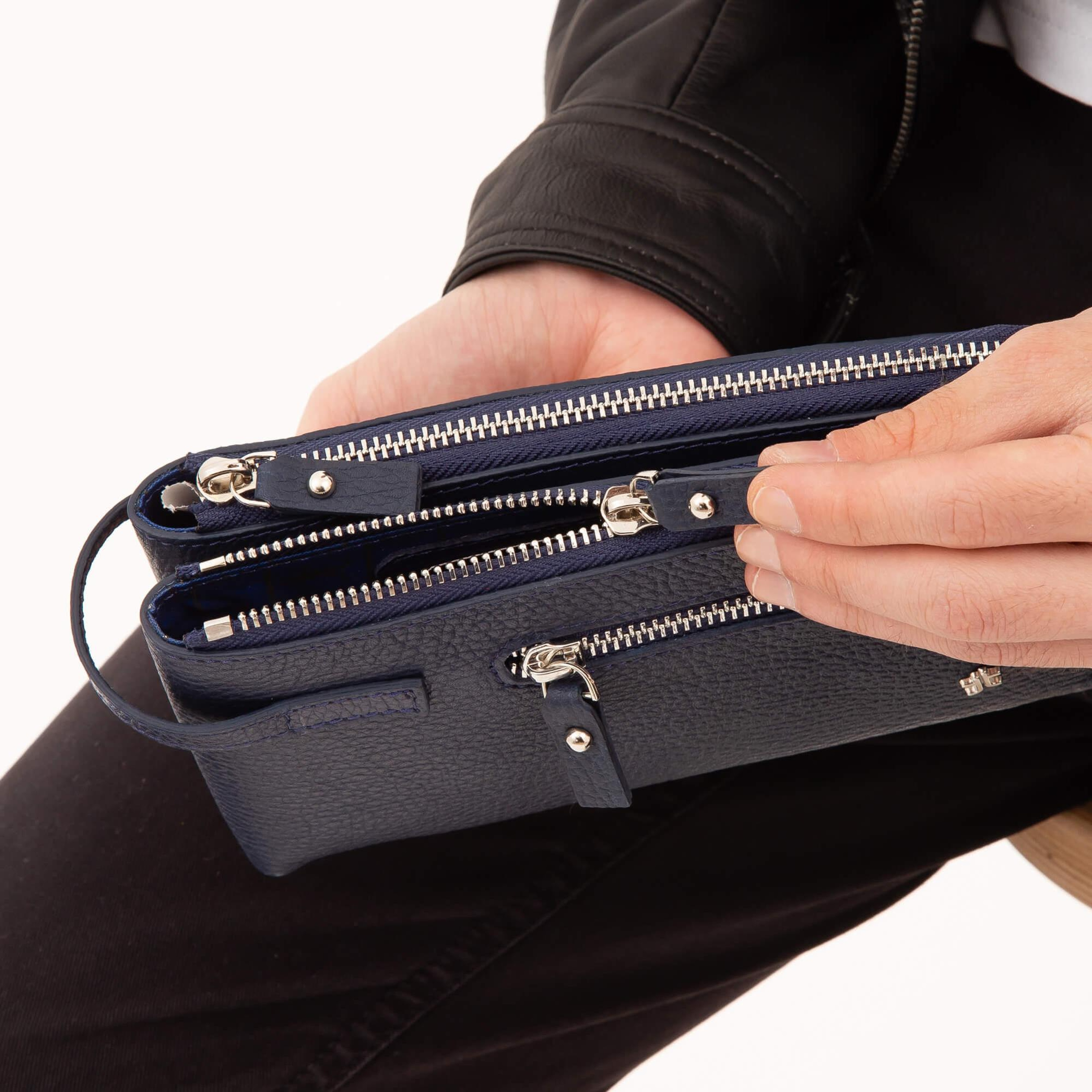 Tamer Tanca Erkek Hakiki Deri Lacivert Portföy Çanta