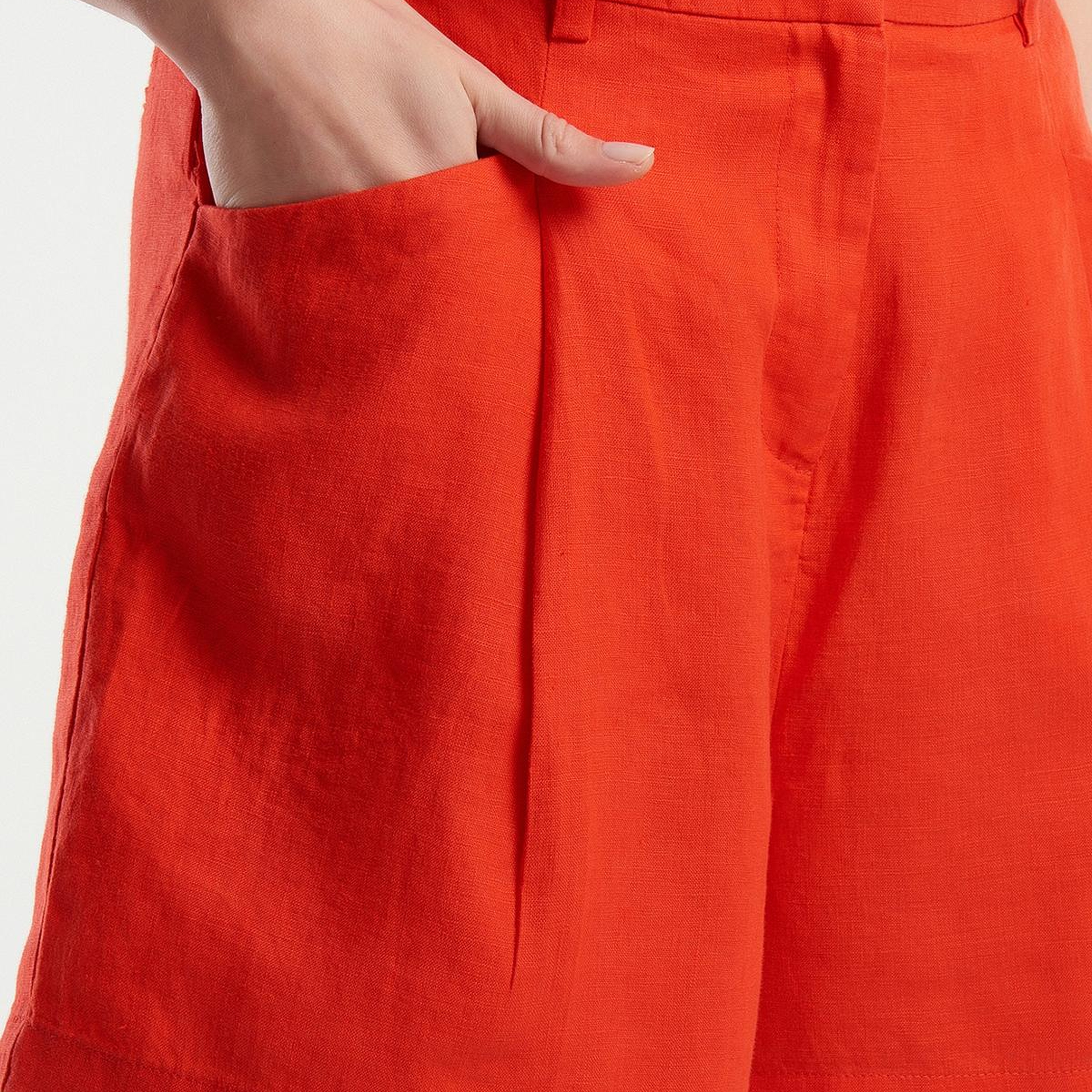 Kadın Kırmızı %100 Keten Kısa Şort