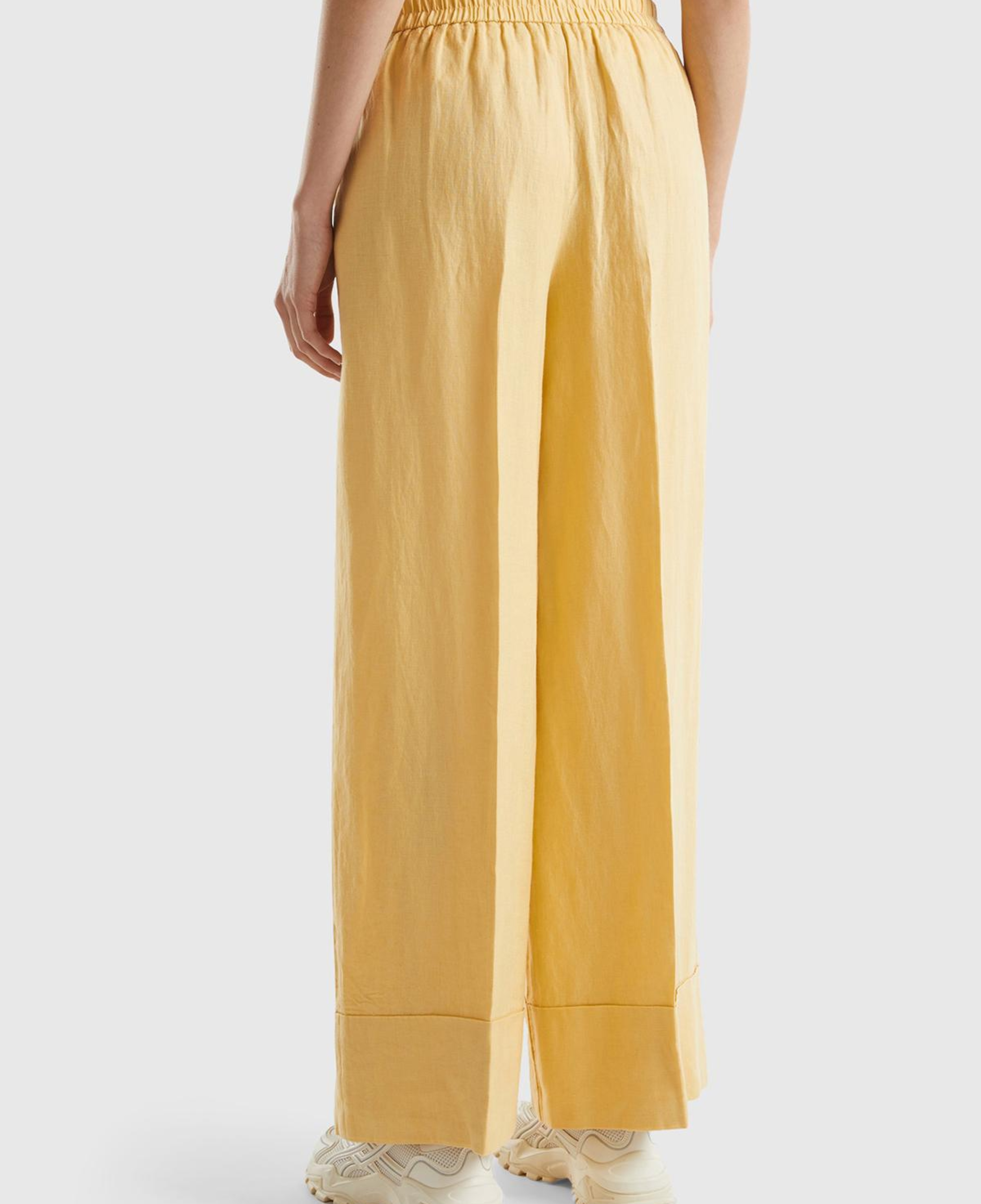 Kadın Açık Sarı %100 Keten Beli Lastikli Geniş Kesim Pantolon