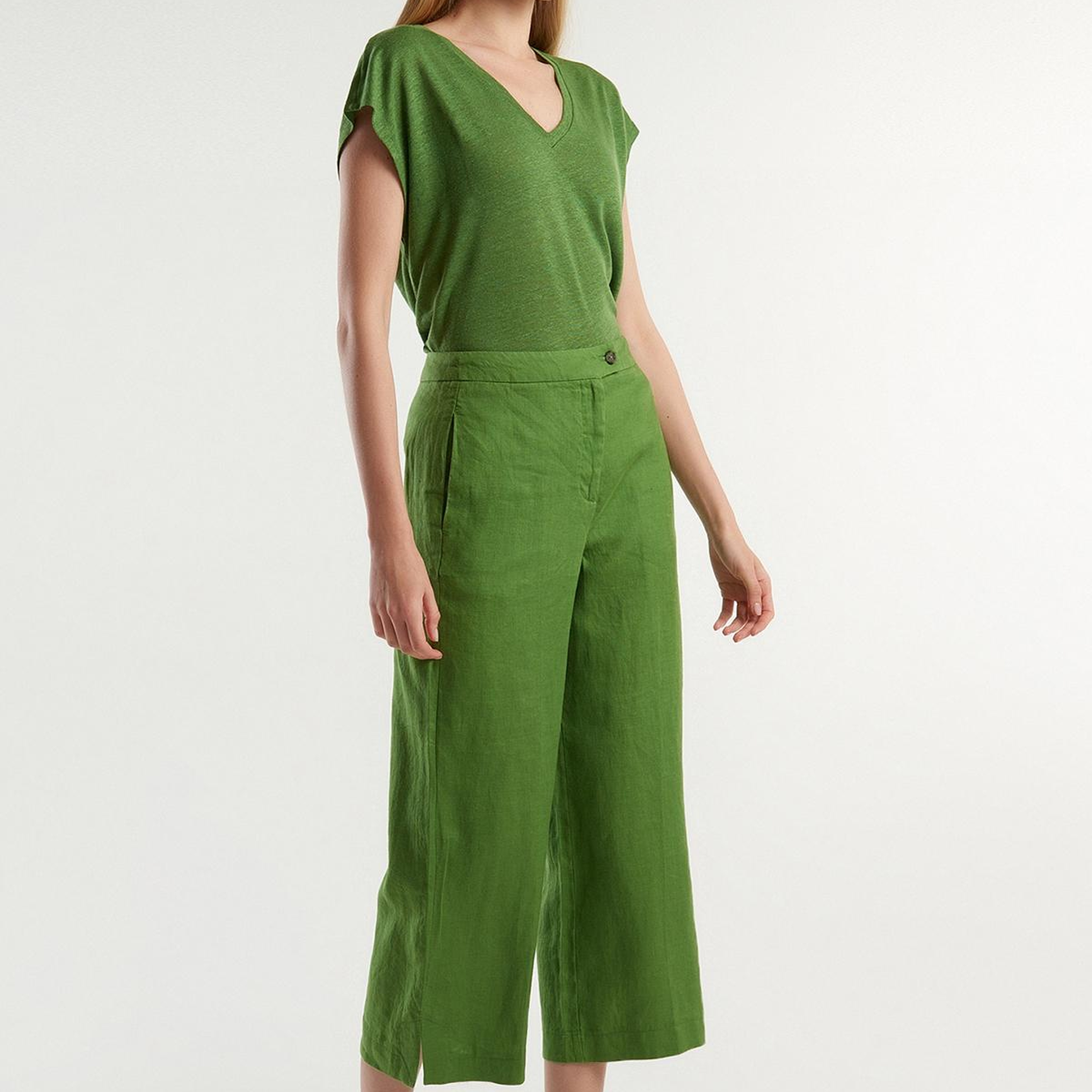 Kadın Soluk Yeşil %100 Keten Düğmeli Yüksek Bel  Paçası Yırtmaçlı Pantolon